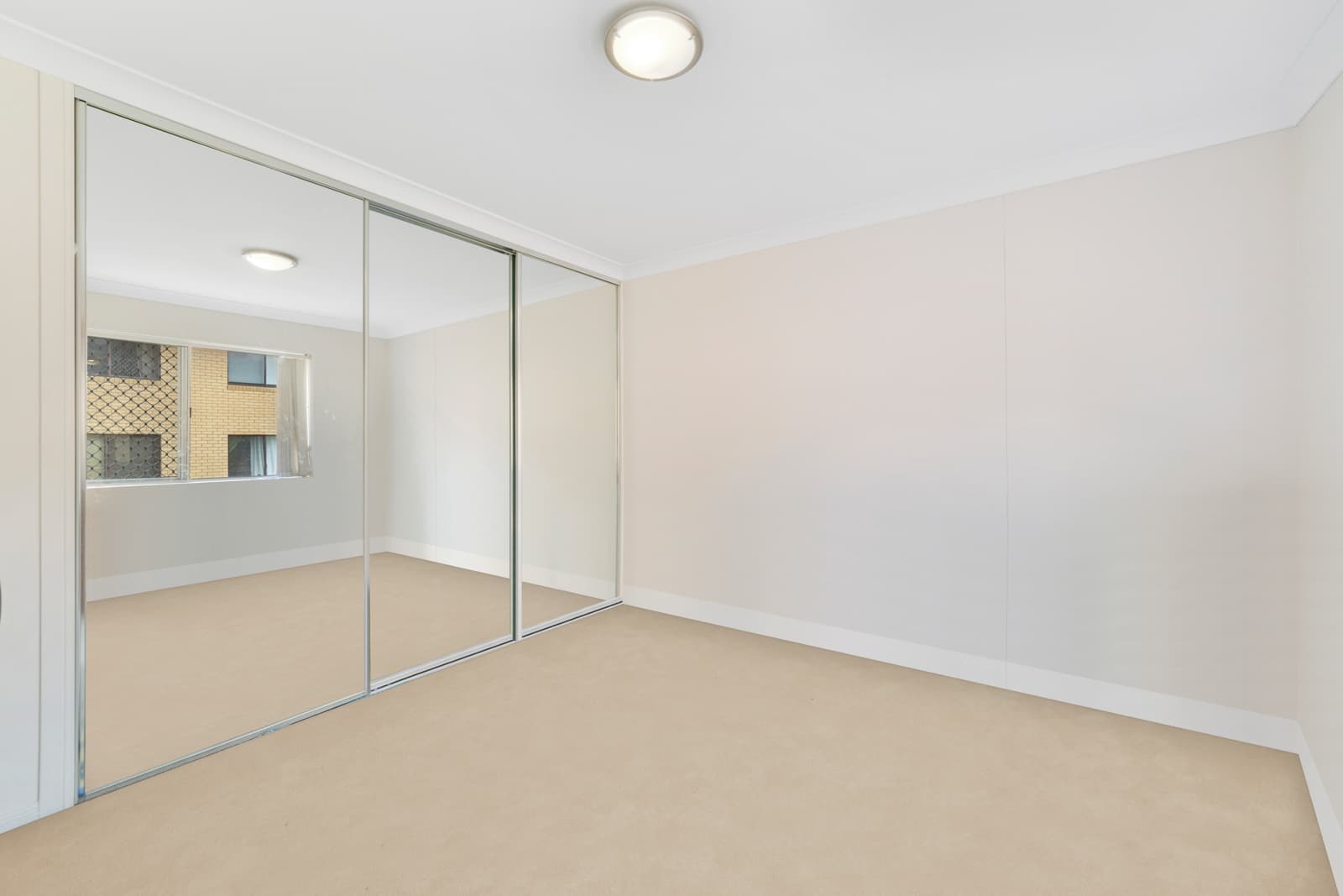 4/107 Sherwood Road, Toowong - Thumbnail 4