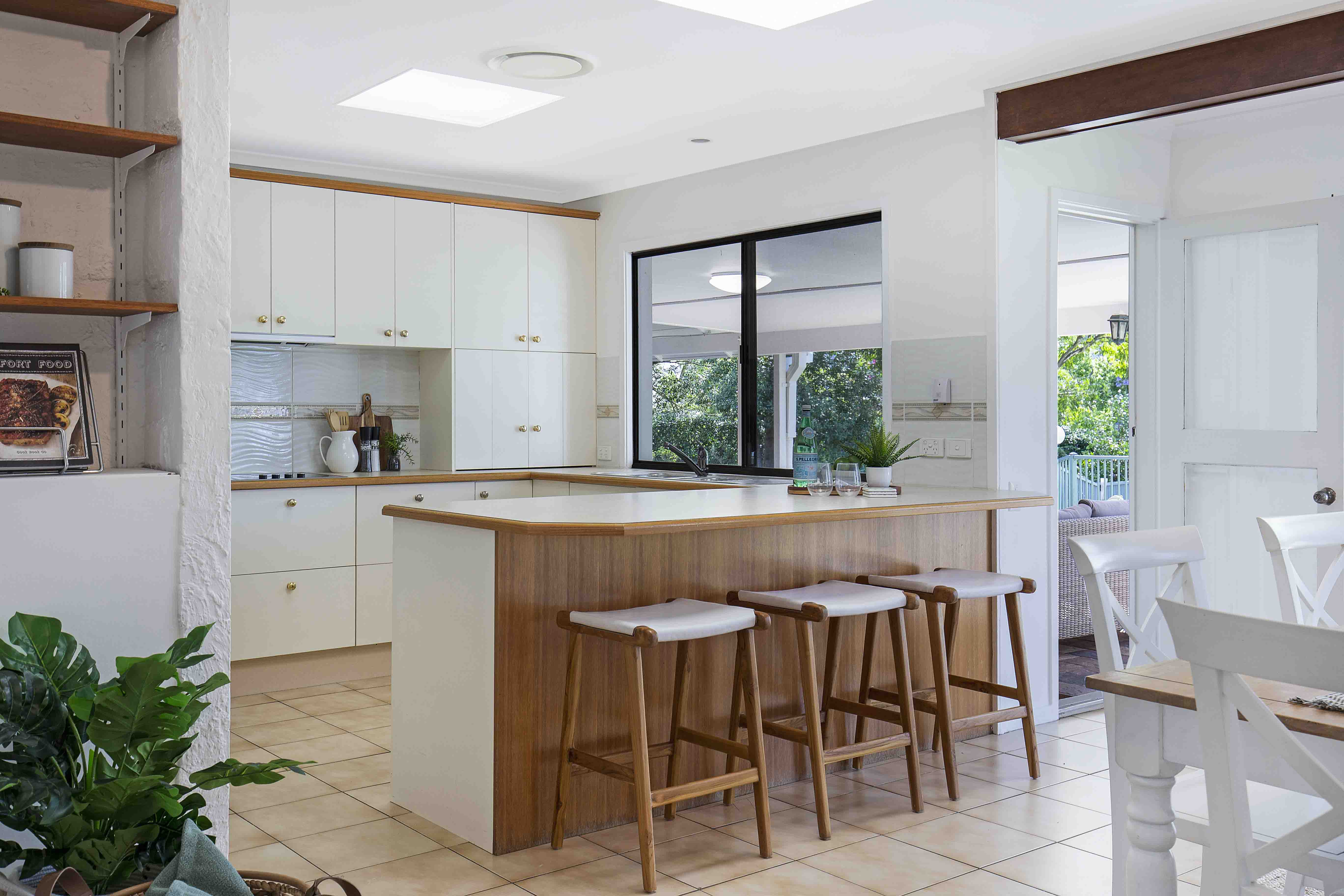 6 Archer Court, Mount Ommaney - Thumbnail 8