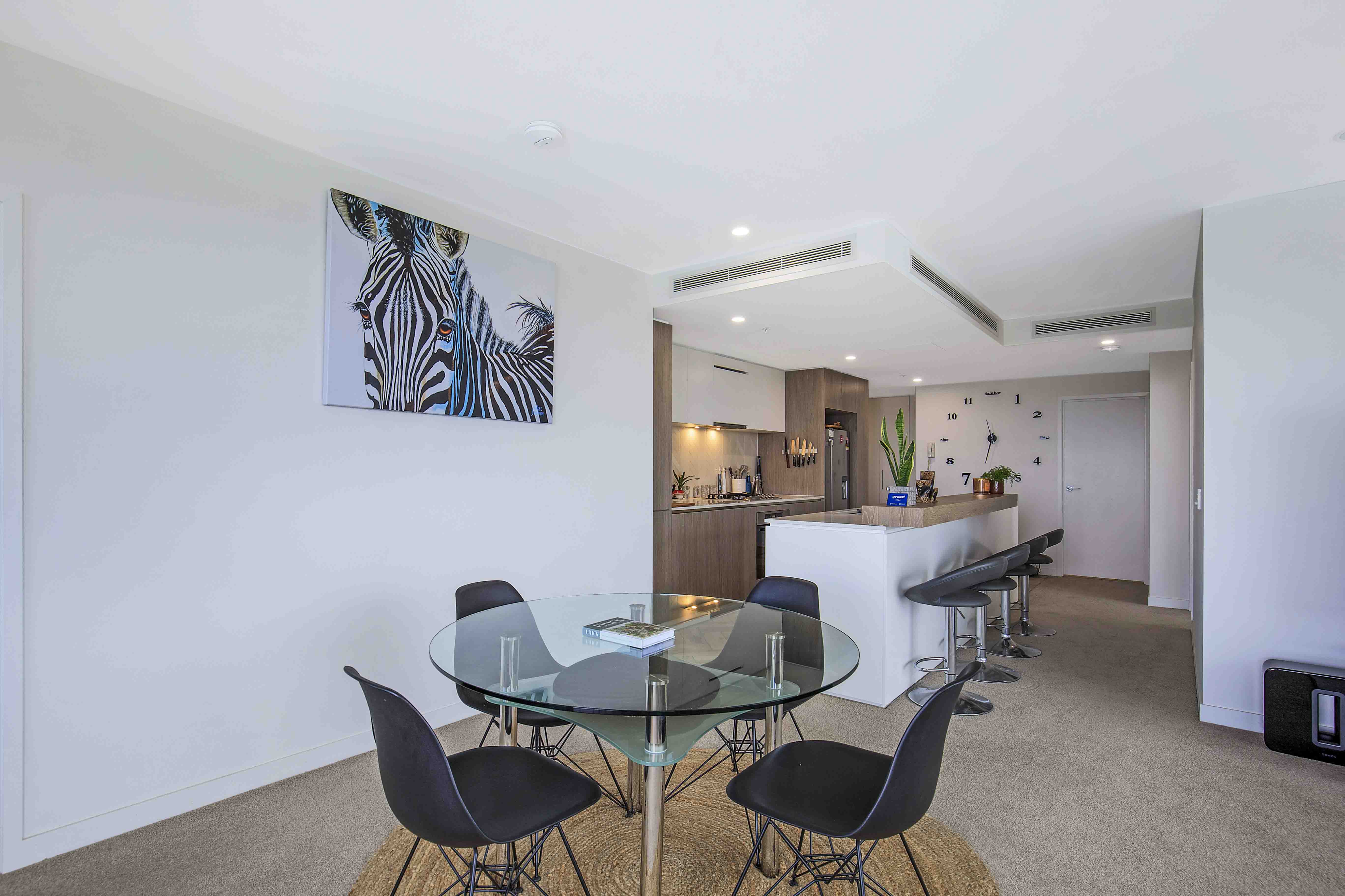 707/11 Wharf Street, Hamilton - Thumbnail 6