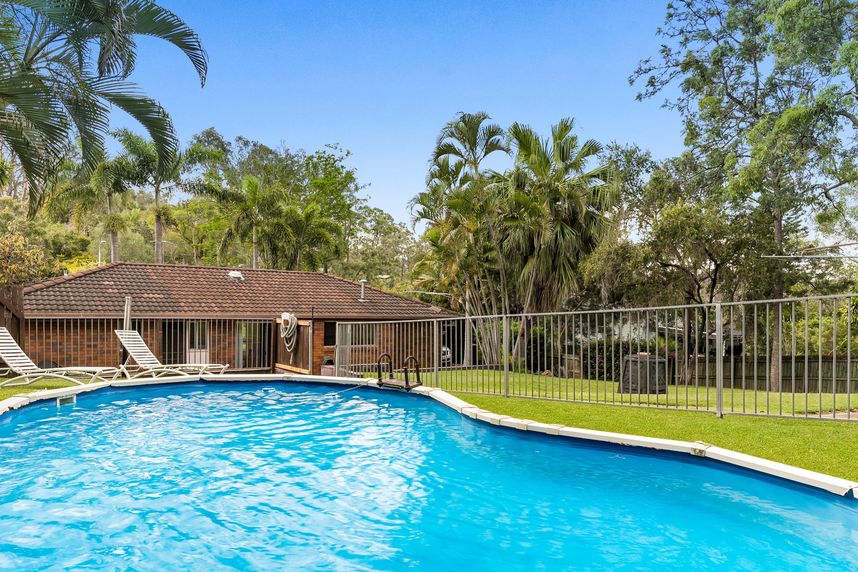 18 Diosma Street, Bellbowrie - Image 1
