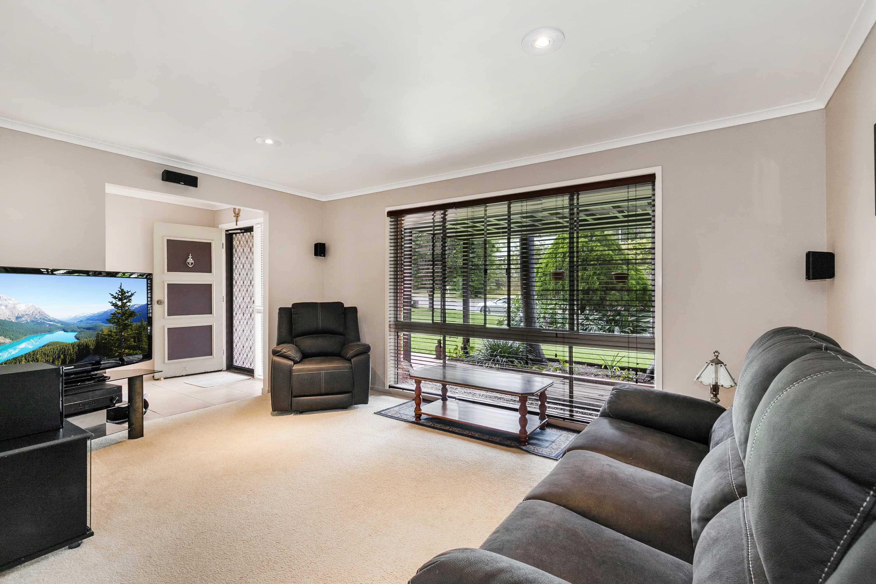 18 Diosma Street, Bellbowrie - Thumbnail 3