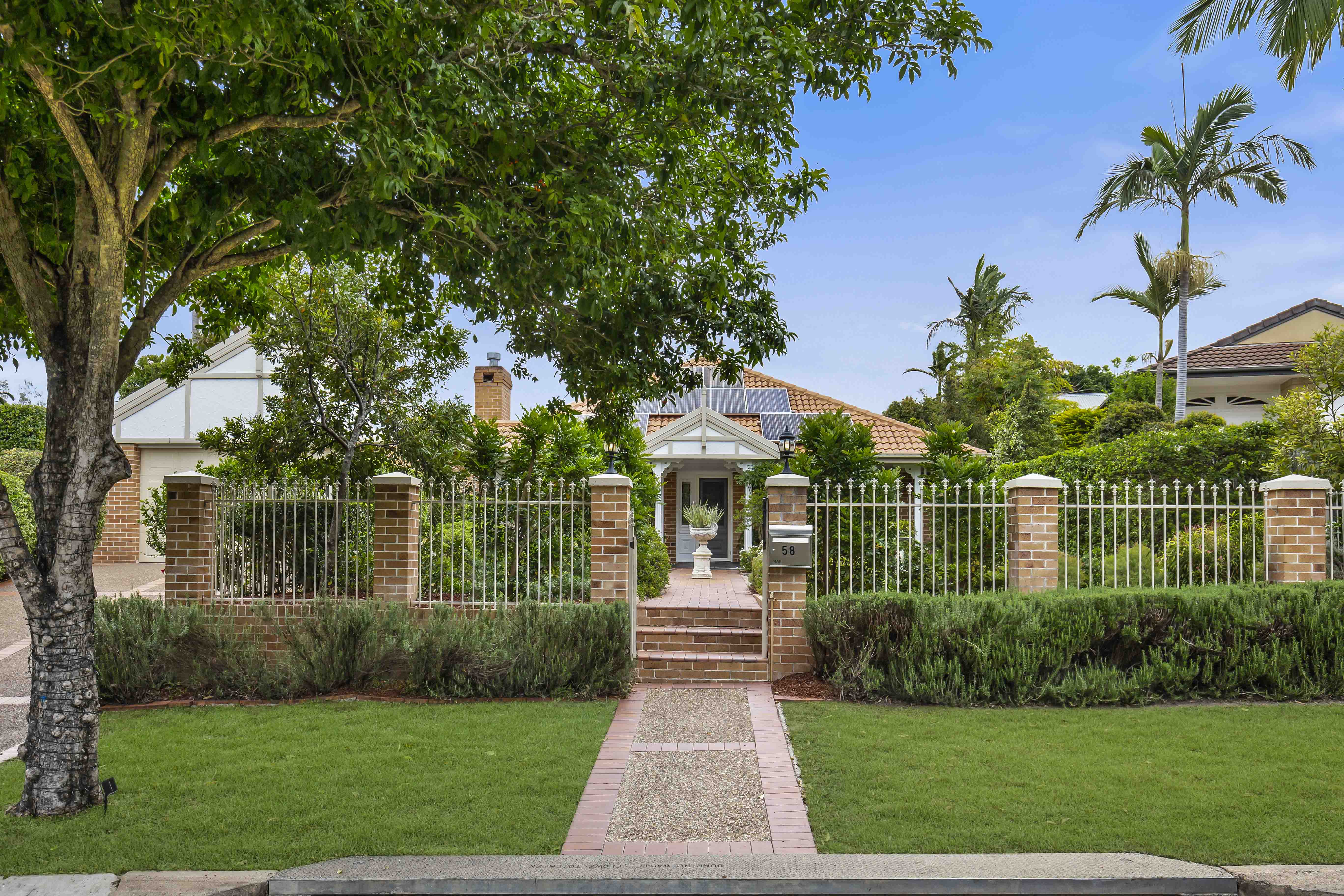 58 Jamieson Place, Brookfield - Thumbnail 2