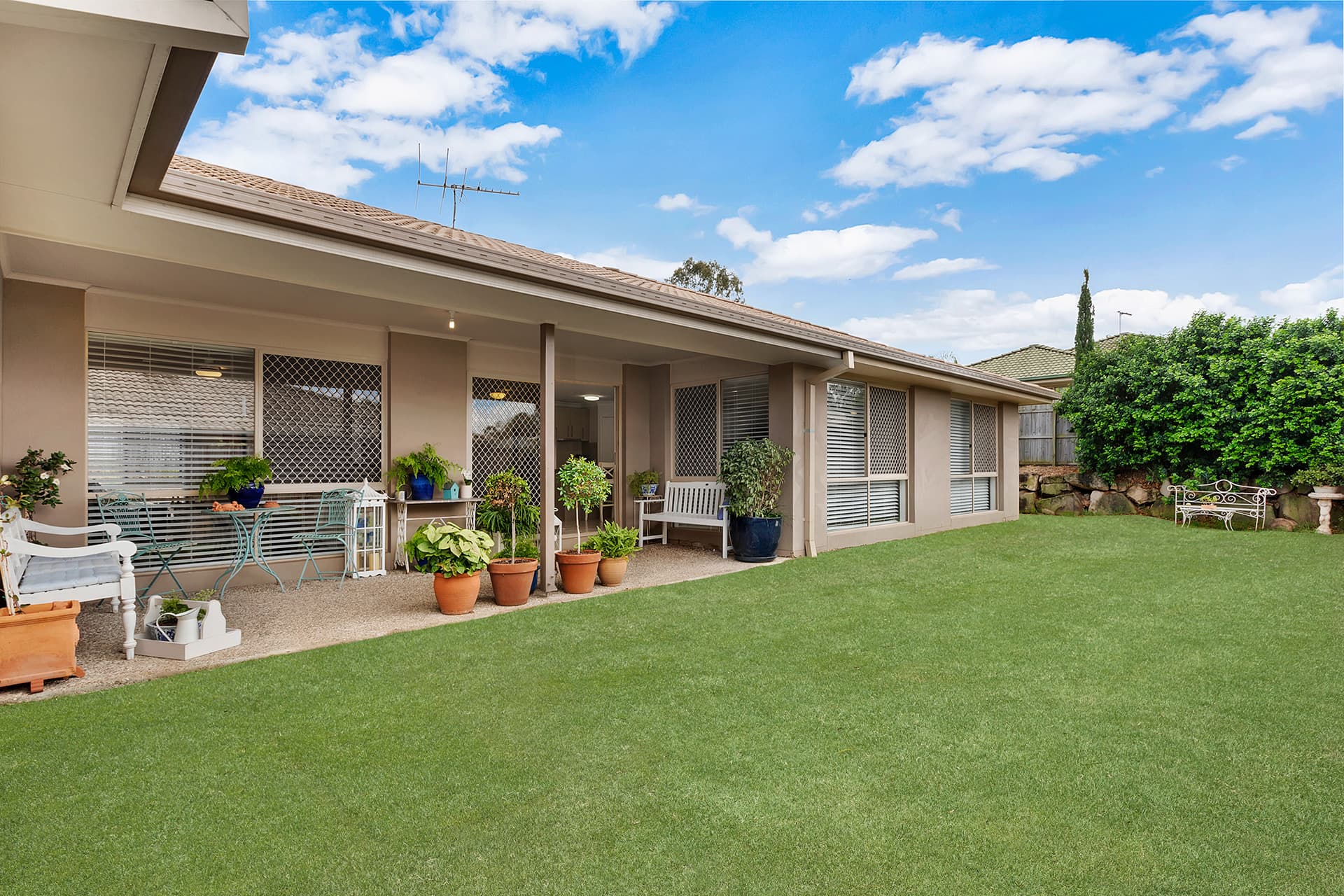 19 Oleosa Close, Moggill - Image 1