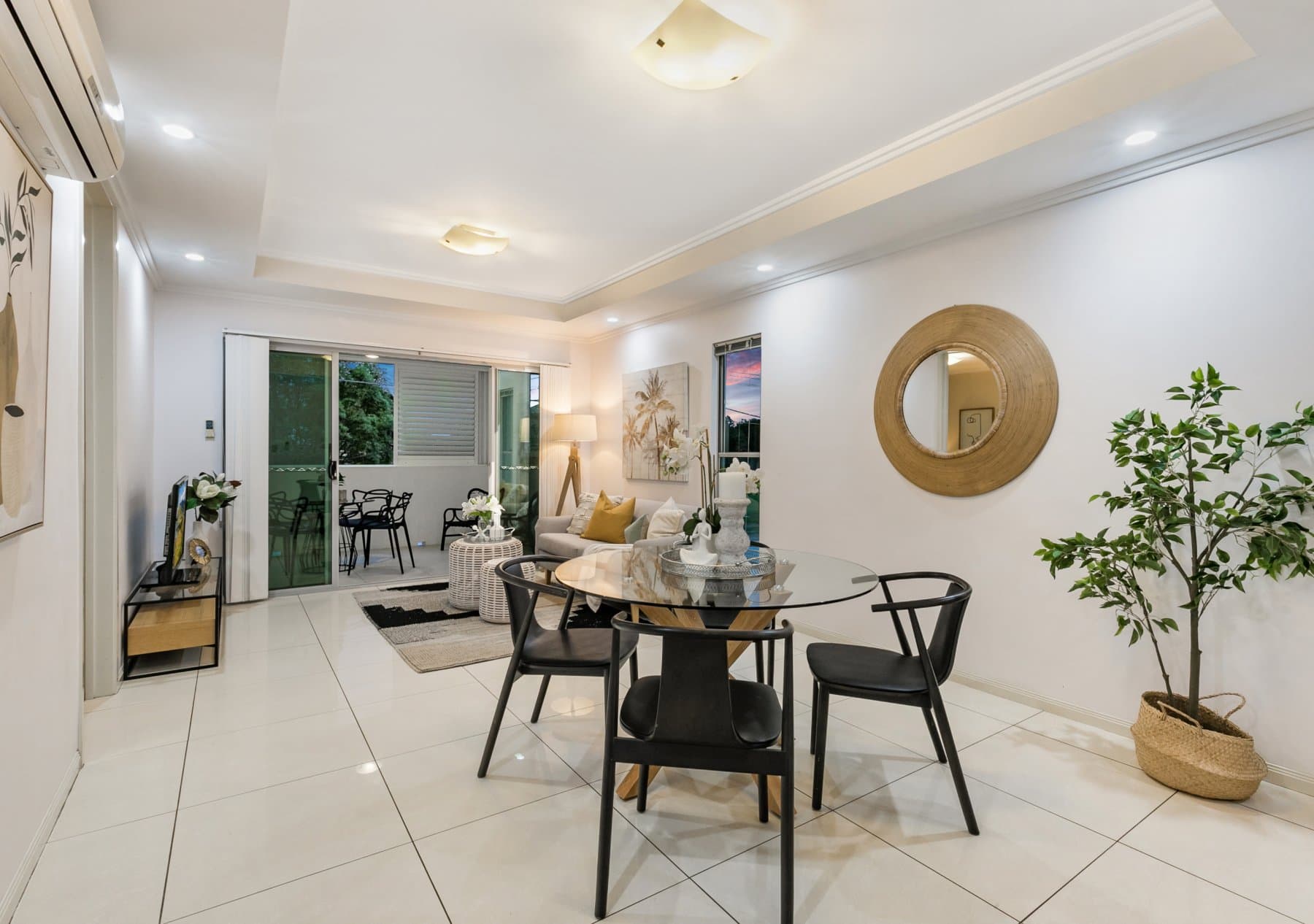 201/28 Dengate Lane, St Lucia - Image 1