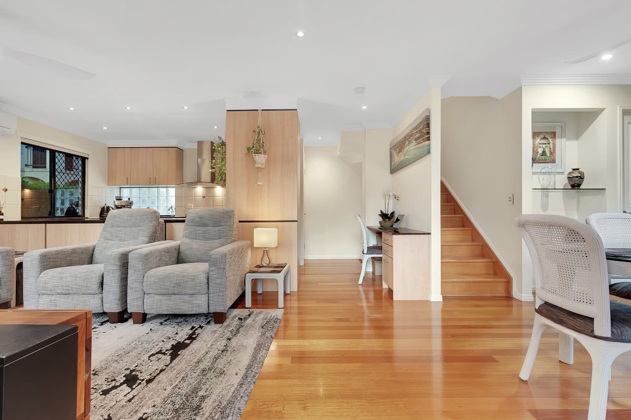 2/136 Central Avenue, Indooroopilly - Thumbnail 6
