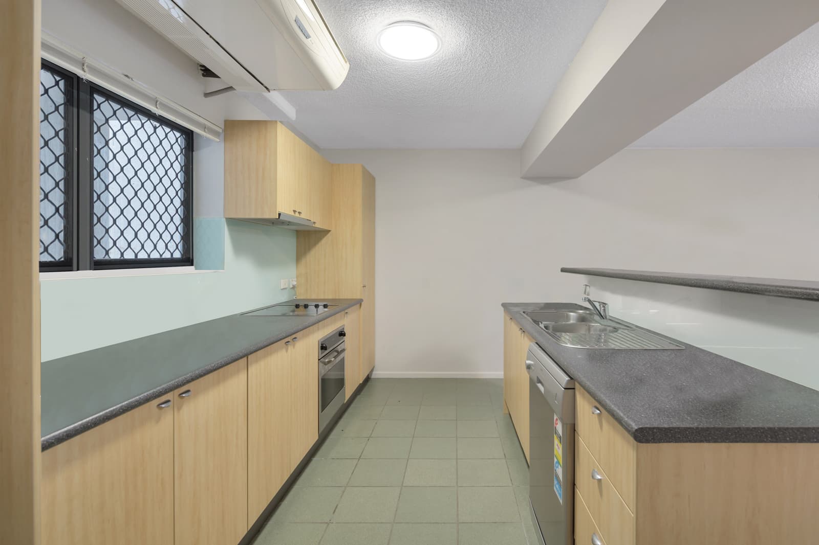 10/7 Landsborough Te..., Toowong - Thumbnail 4