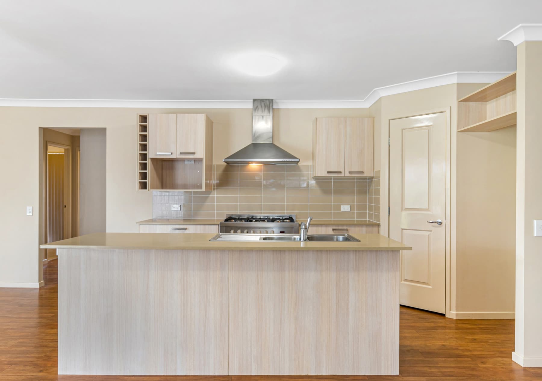 8 Springbrook Place, Moggill - Image 1