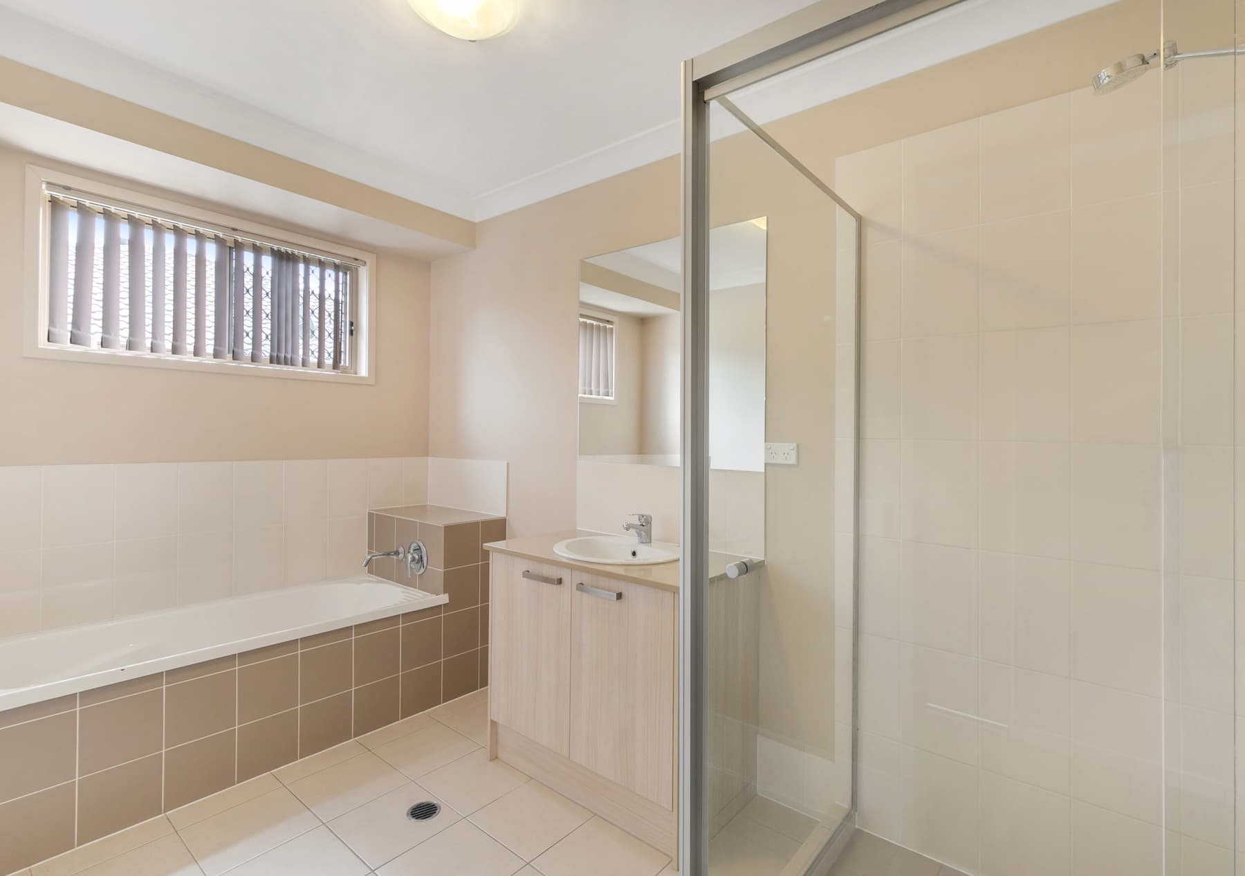 8 Springbrook Place, Moggill - Thumbnail 5