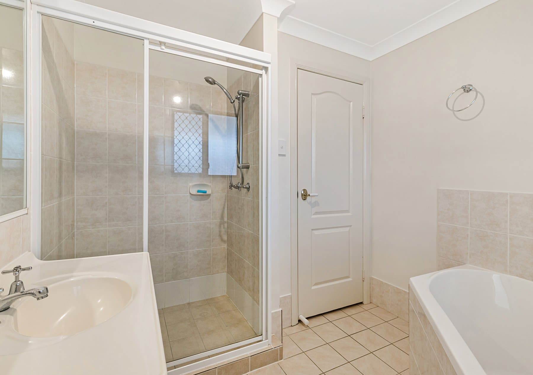 28 Sheldrake Place, Moggill - Thumbnail 8