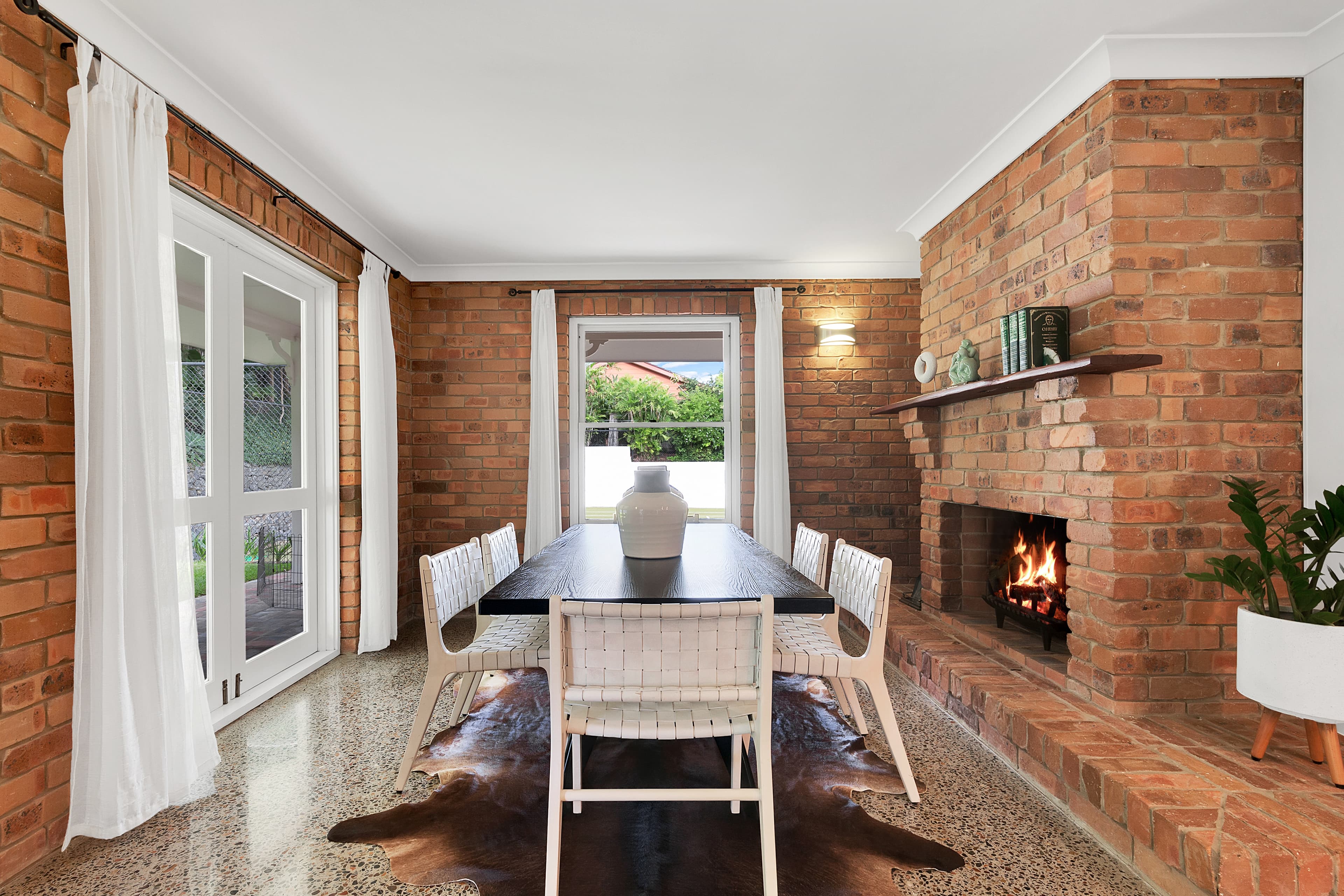 16 Willowbrook Stree..., Kenmore Hills - Thumbnail 5