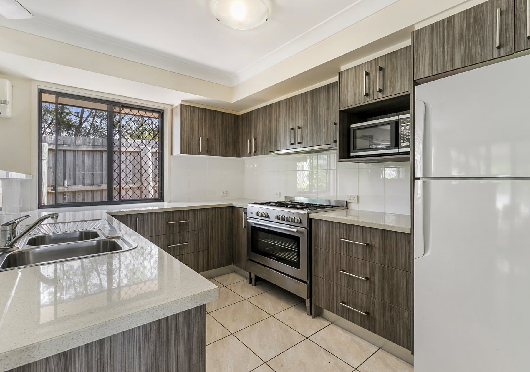 1/28 Corsair Street, Moggill - Image 1