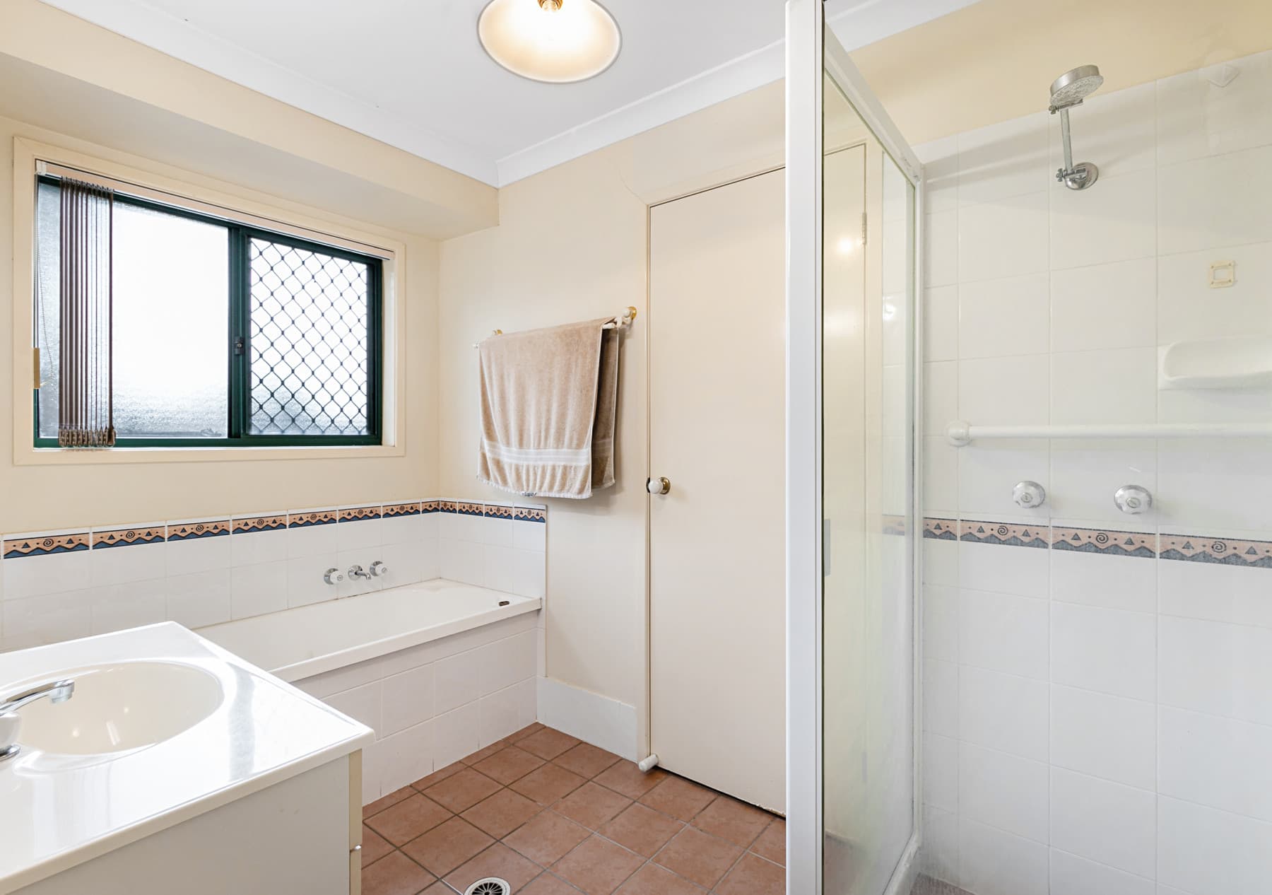 12 Creswick Place, Bellbowrie - Thumbnail 5