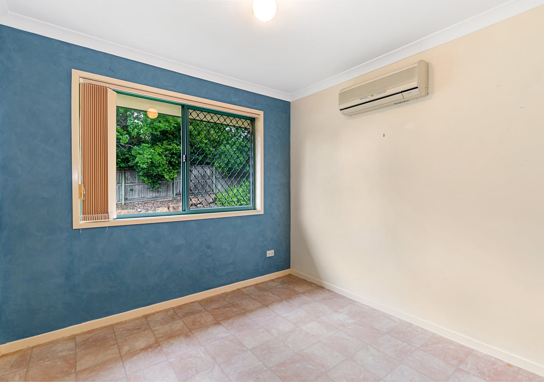 12 Creswick Place, Bellbowrie - Thumbnail 8