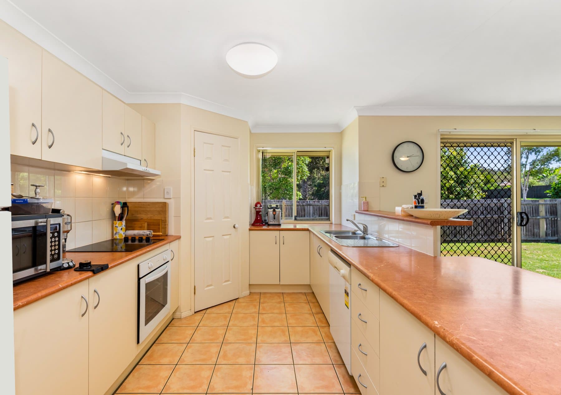 100 Joseph Avenue, Moggill - Thumbnail 2