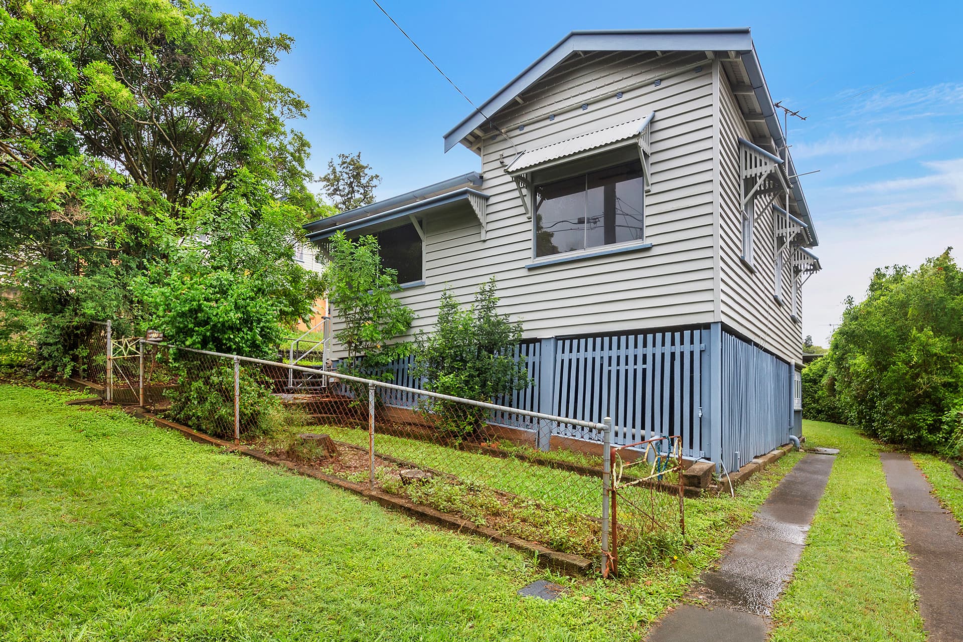 22 Burns Street, Indooroopilly - Image 1