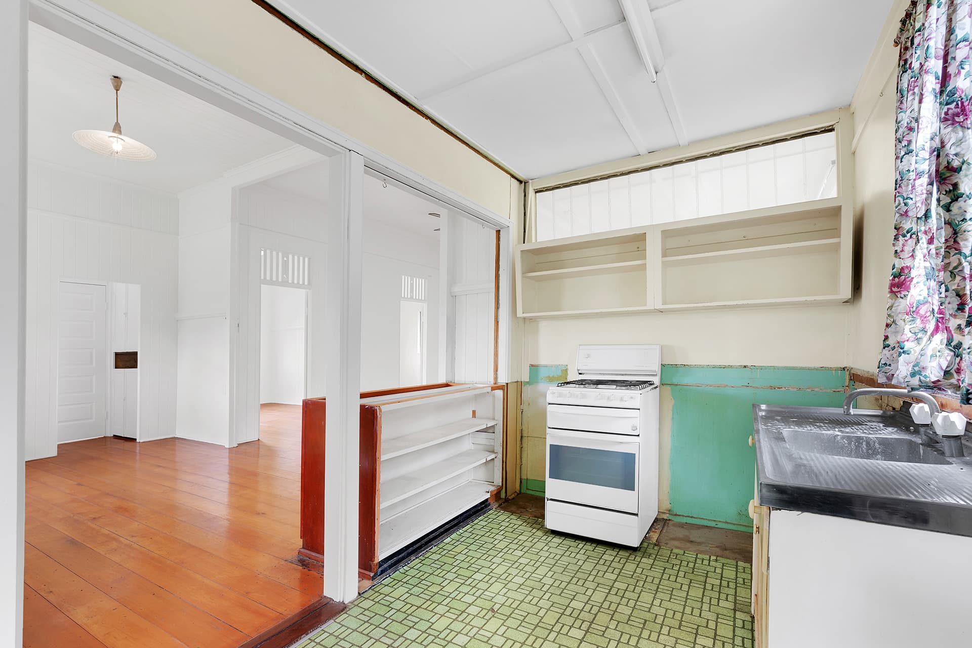 22 Burns Street, Indooroopilly - Thumbnail 5