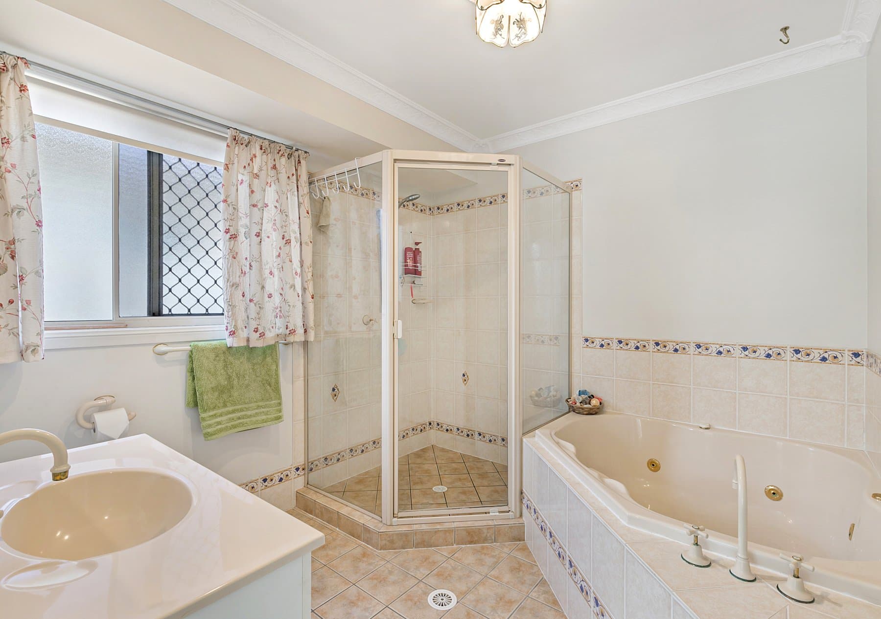 12 Dalewood Place, Moggill - Thumbnail 6
