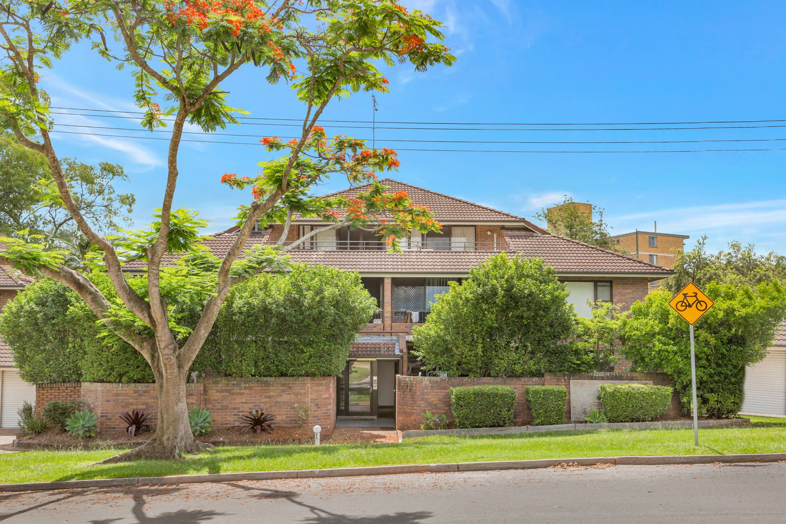 24/26 Carr Street, St Lucia - Image 1