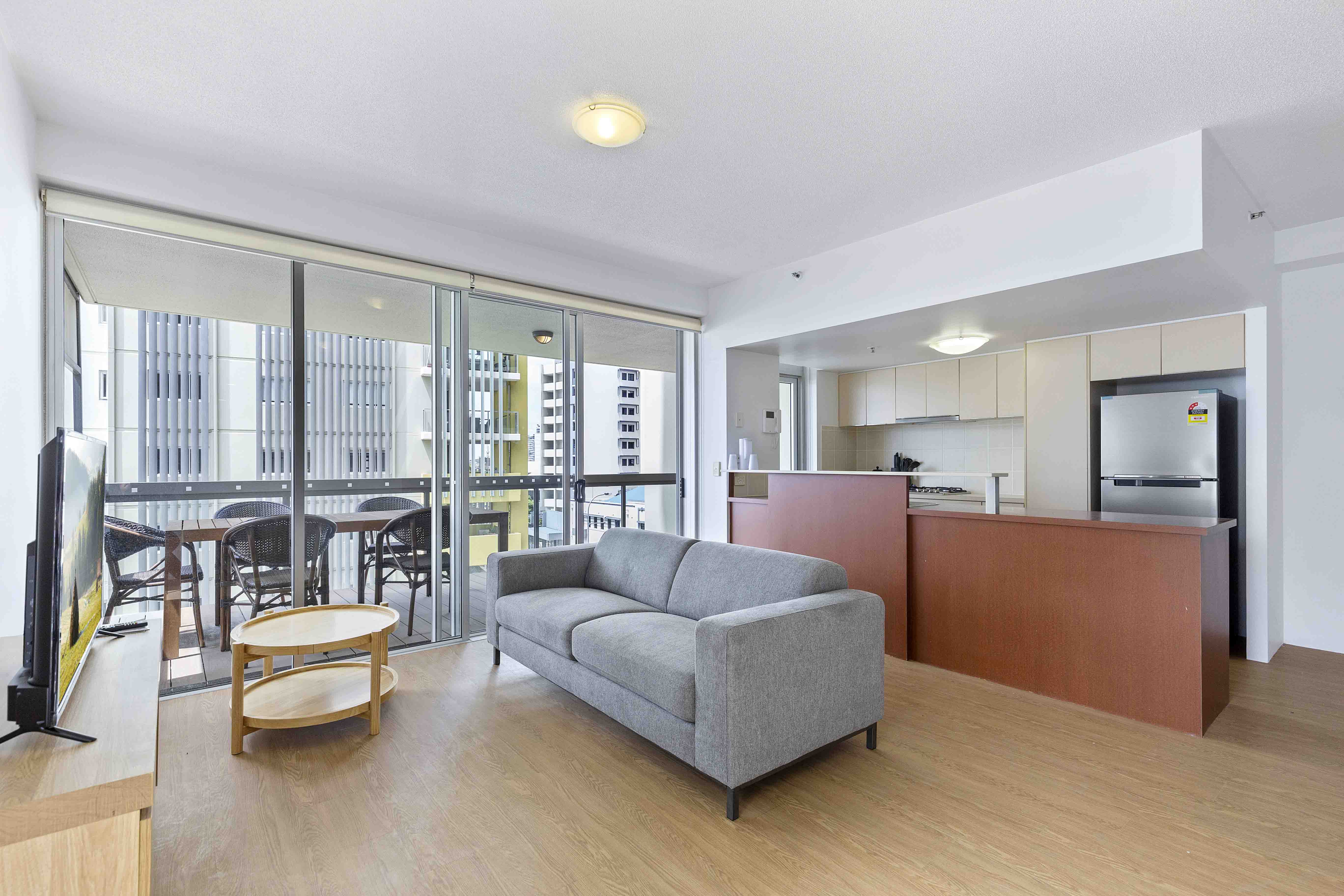 22/170 Leichhardt St..., Spring Hill - Thumbnail 4