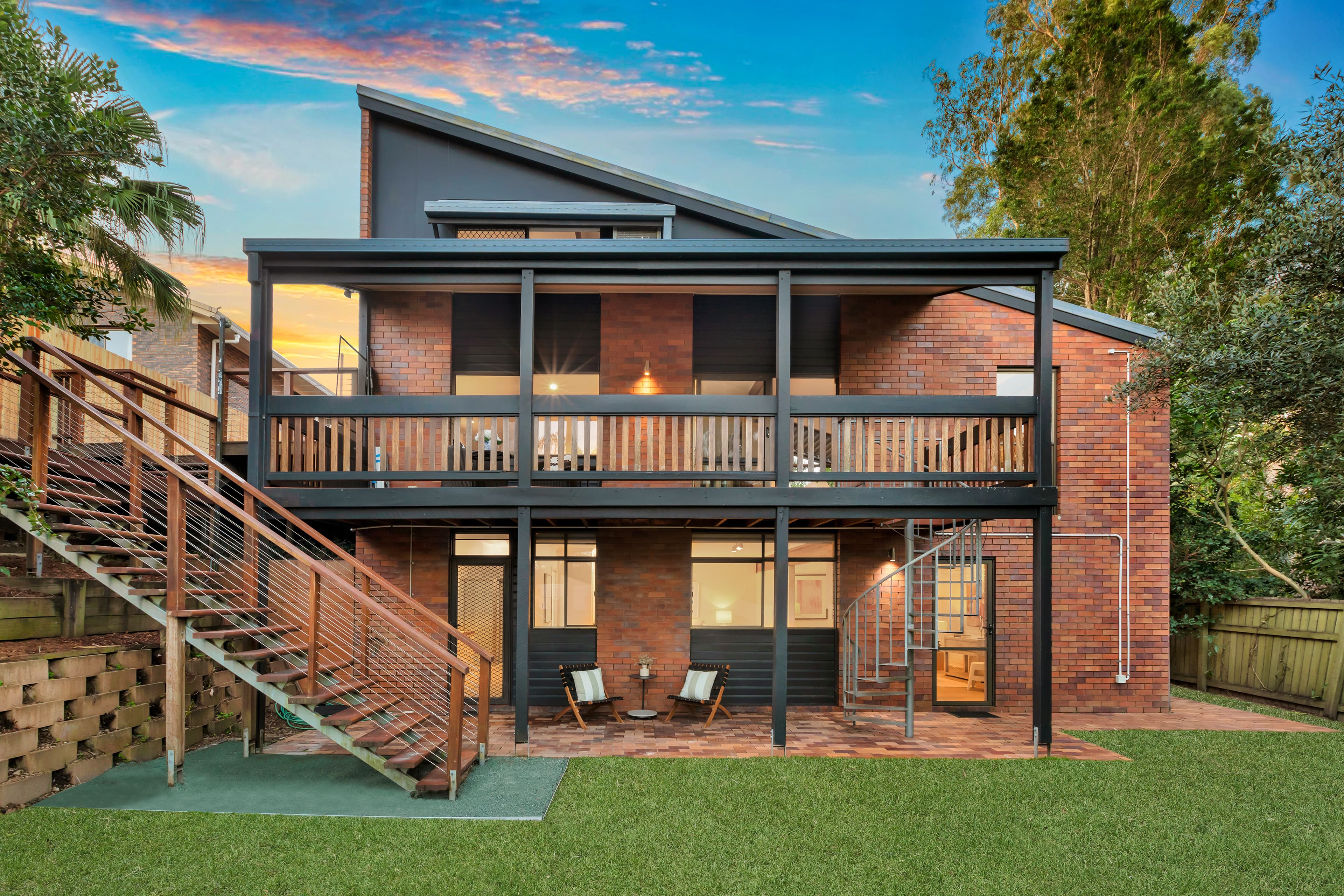 17 Kirkdale Road, Chapel Hill - Thumbnail 2