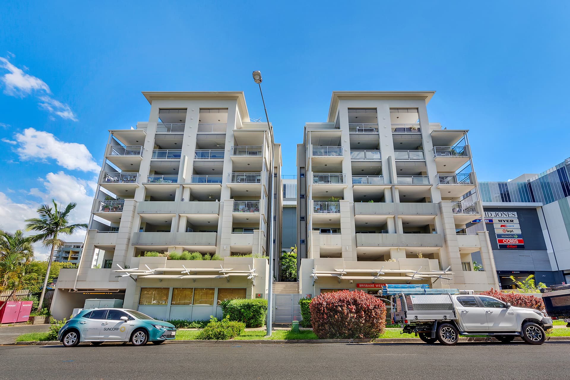 7/28 Belgrave Road, Indooroopilly - Image 1