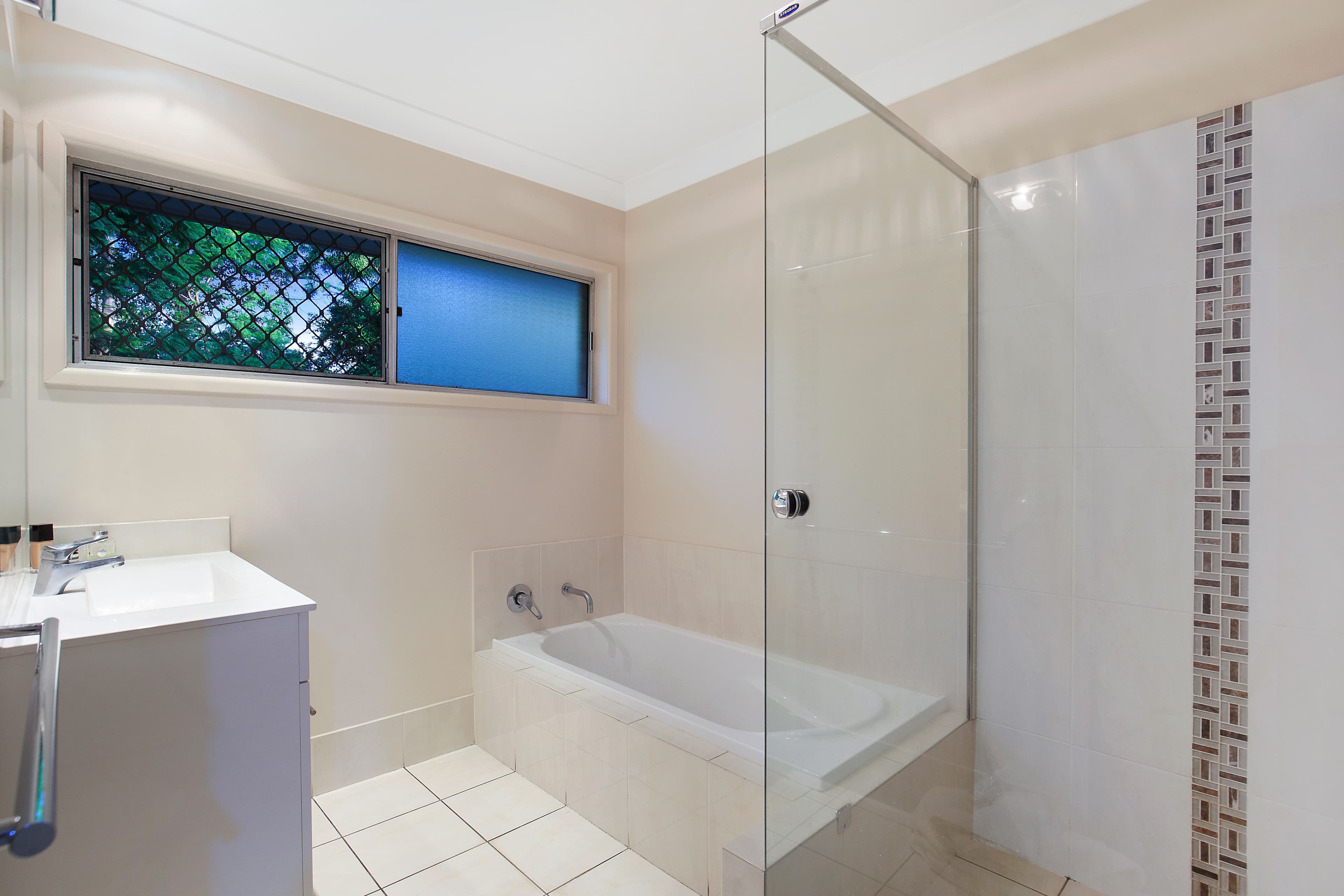 82 Lant Street, Chapel Hill - Thumbnail 8