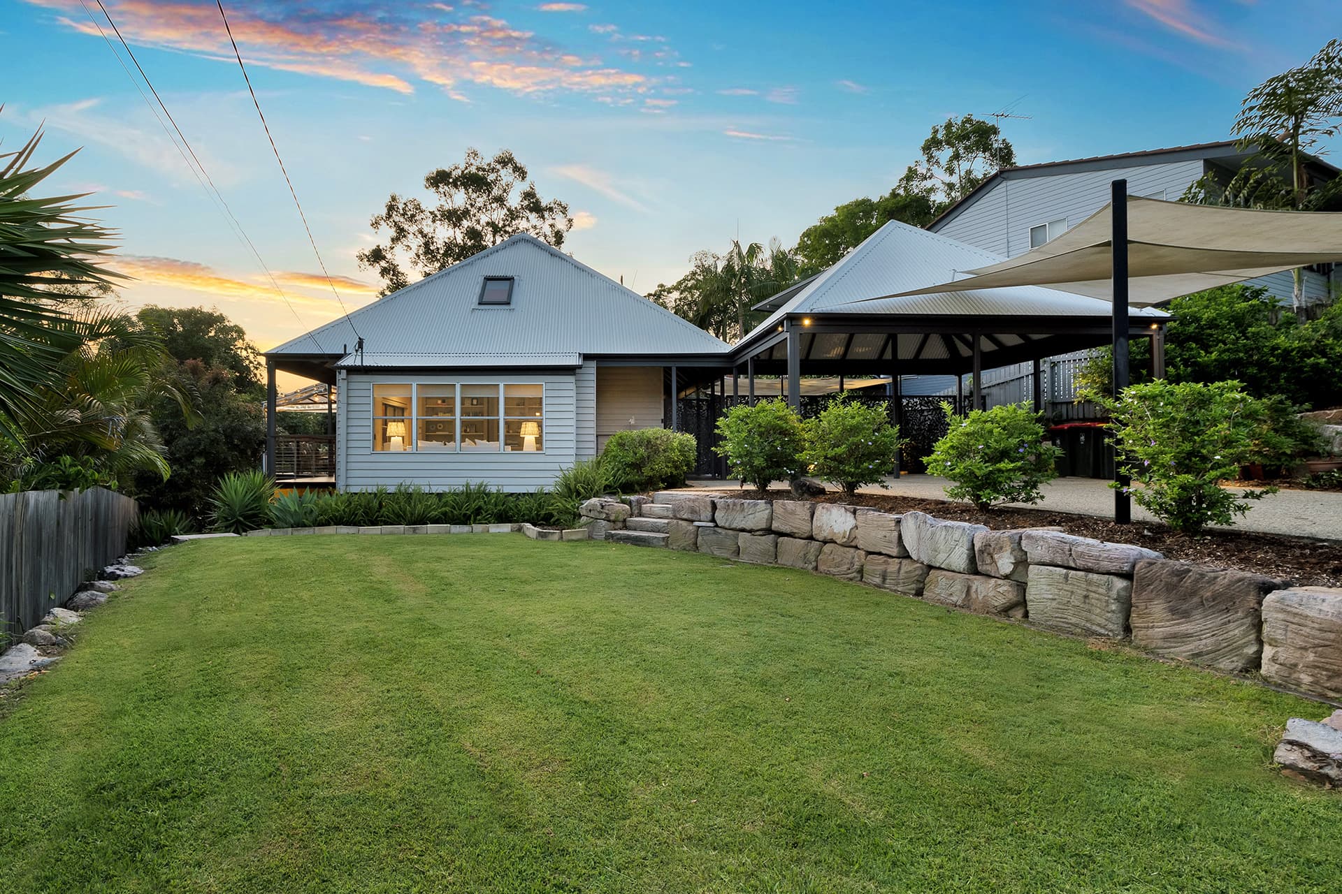 10 Alenola Street, Chapel Hill - Thumbnail 2