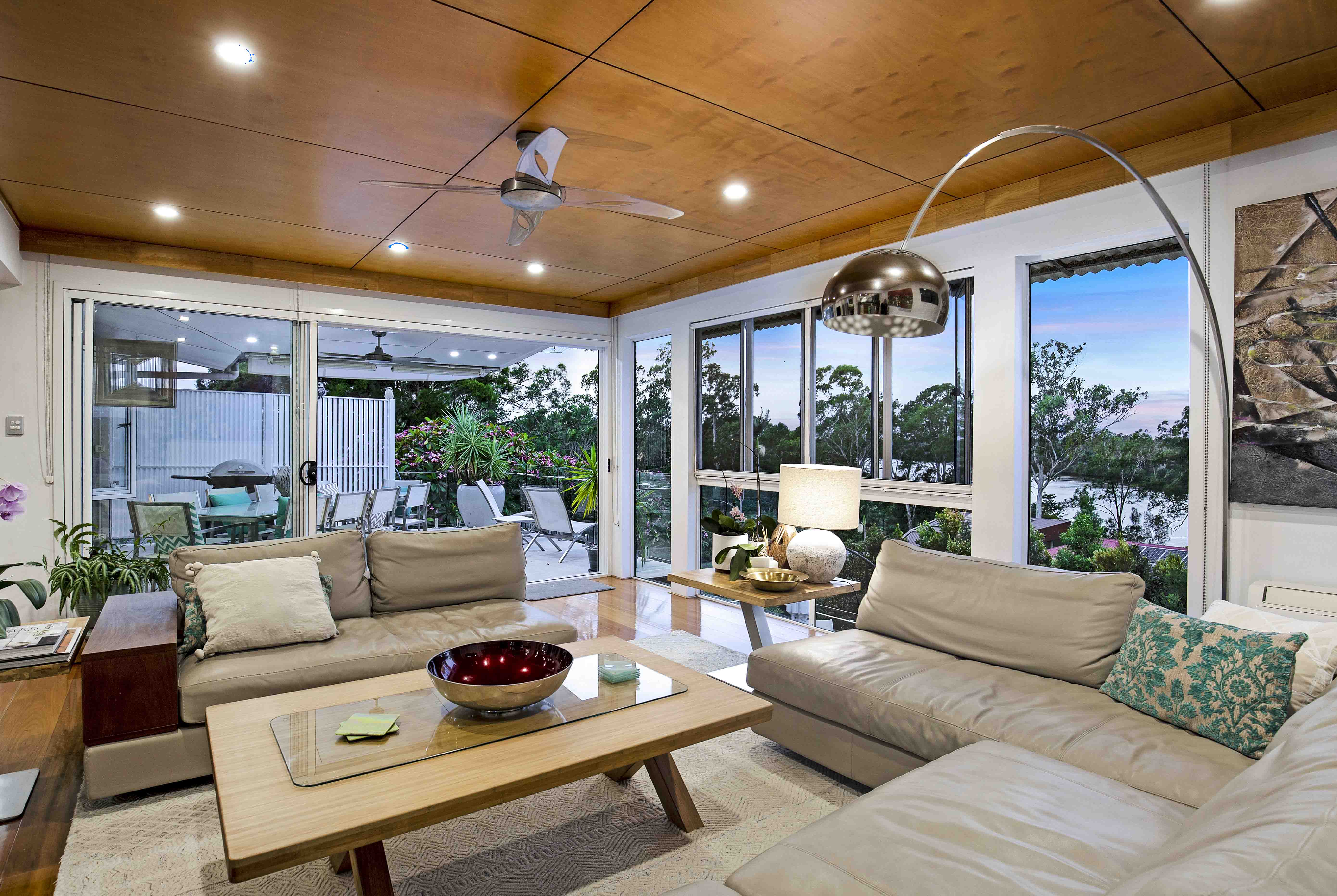 195 Hawken Drive, St Lucia - Thumbnail 3