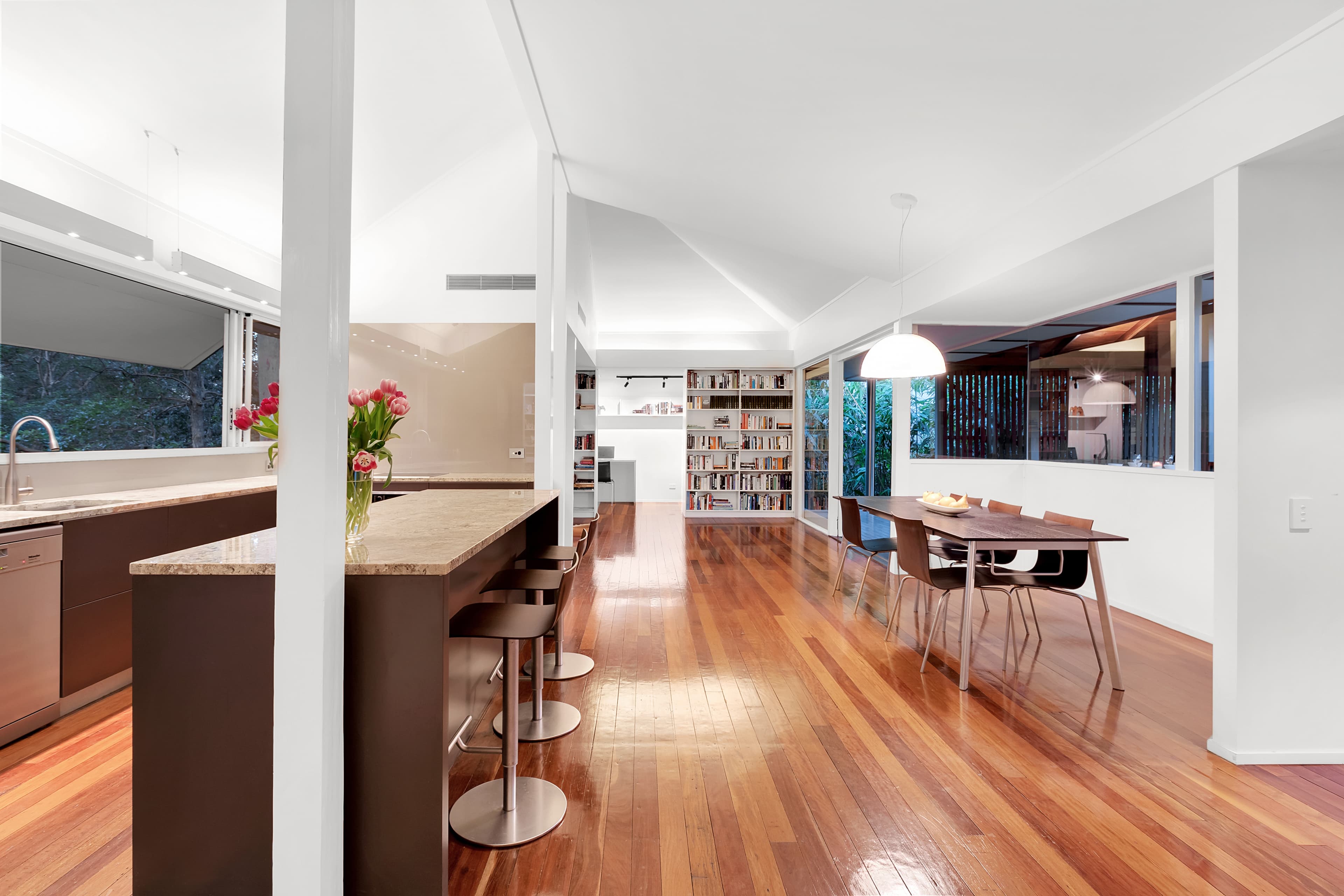 18 Ludlow Street, Chapel Hill - Thumbnail 5