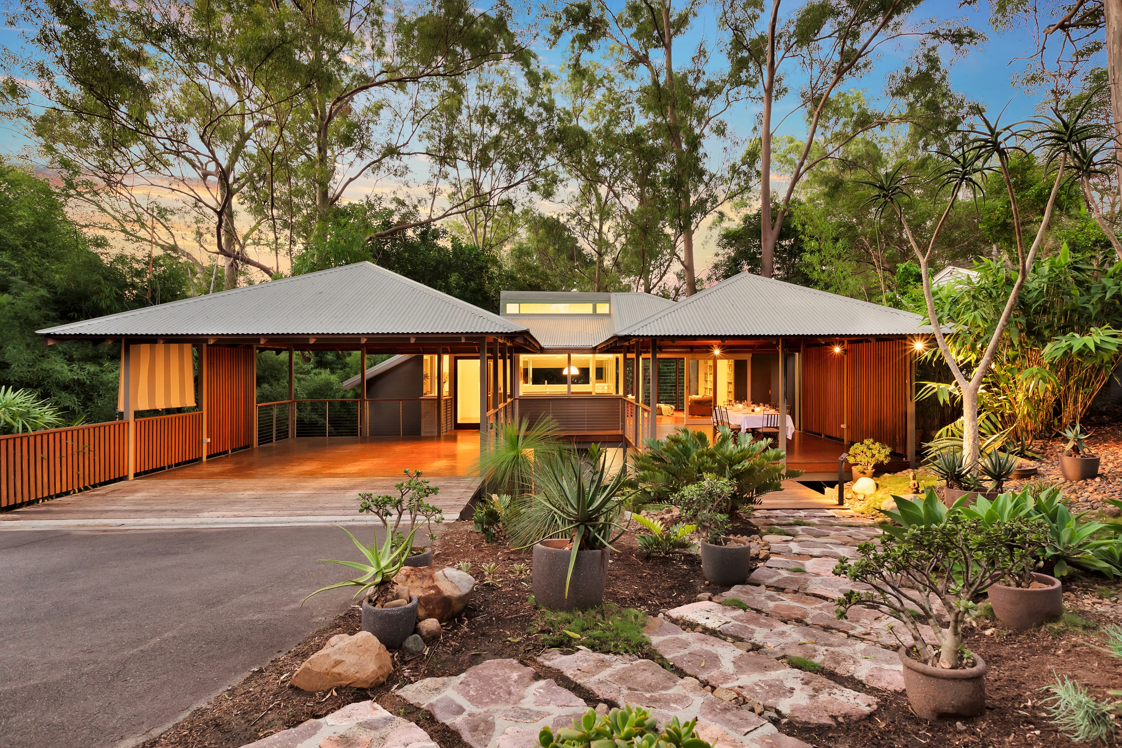 18 Ludlow Street, Chapel Hill - Image 1