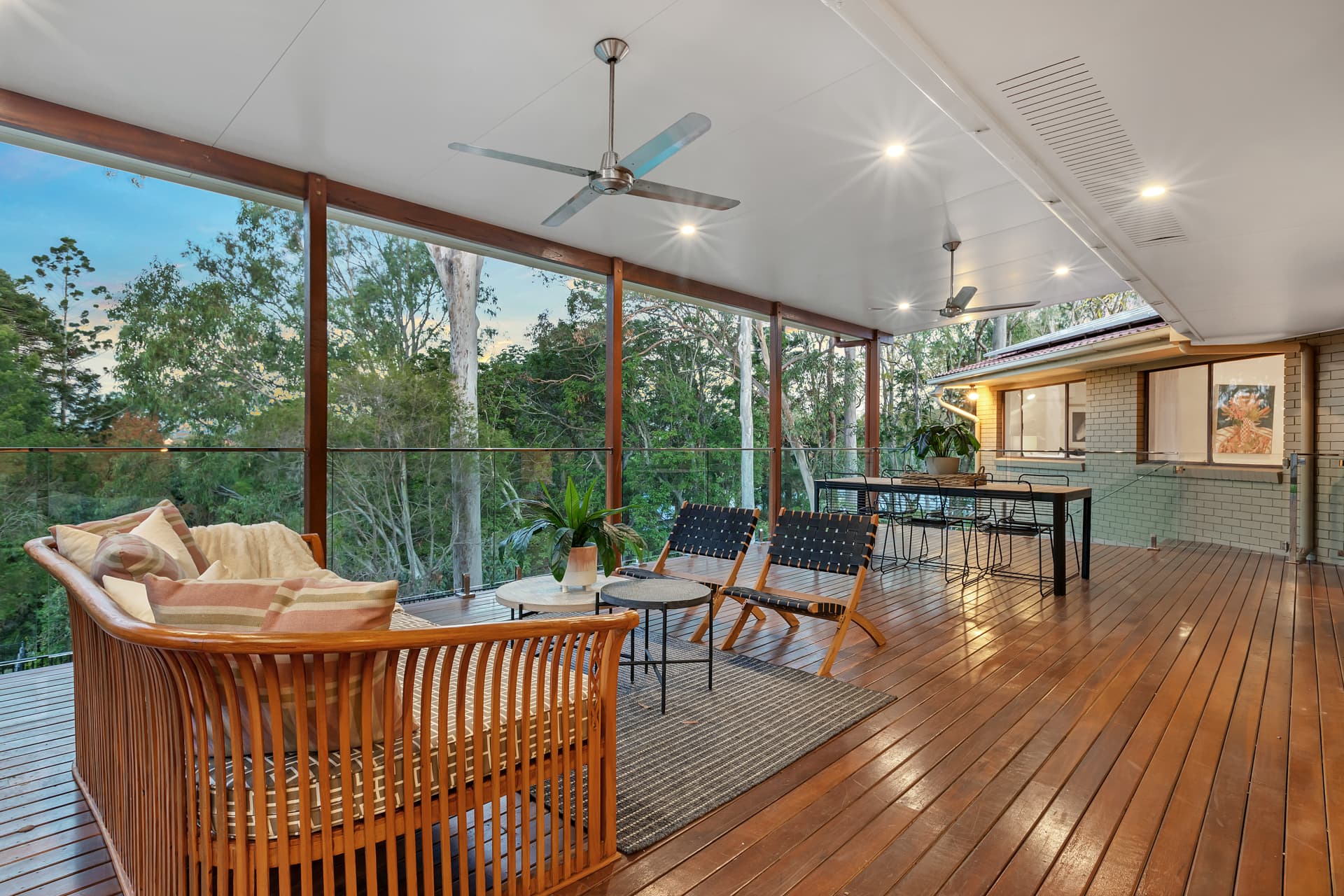 3 Dyer Street, Chapel Hill - Thumbnail 3
