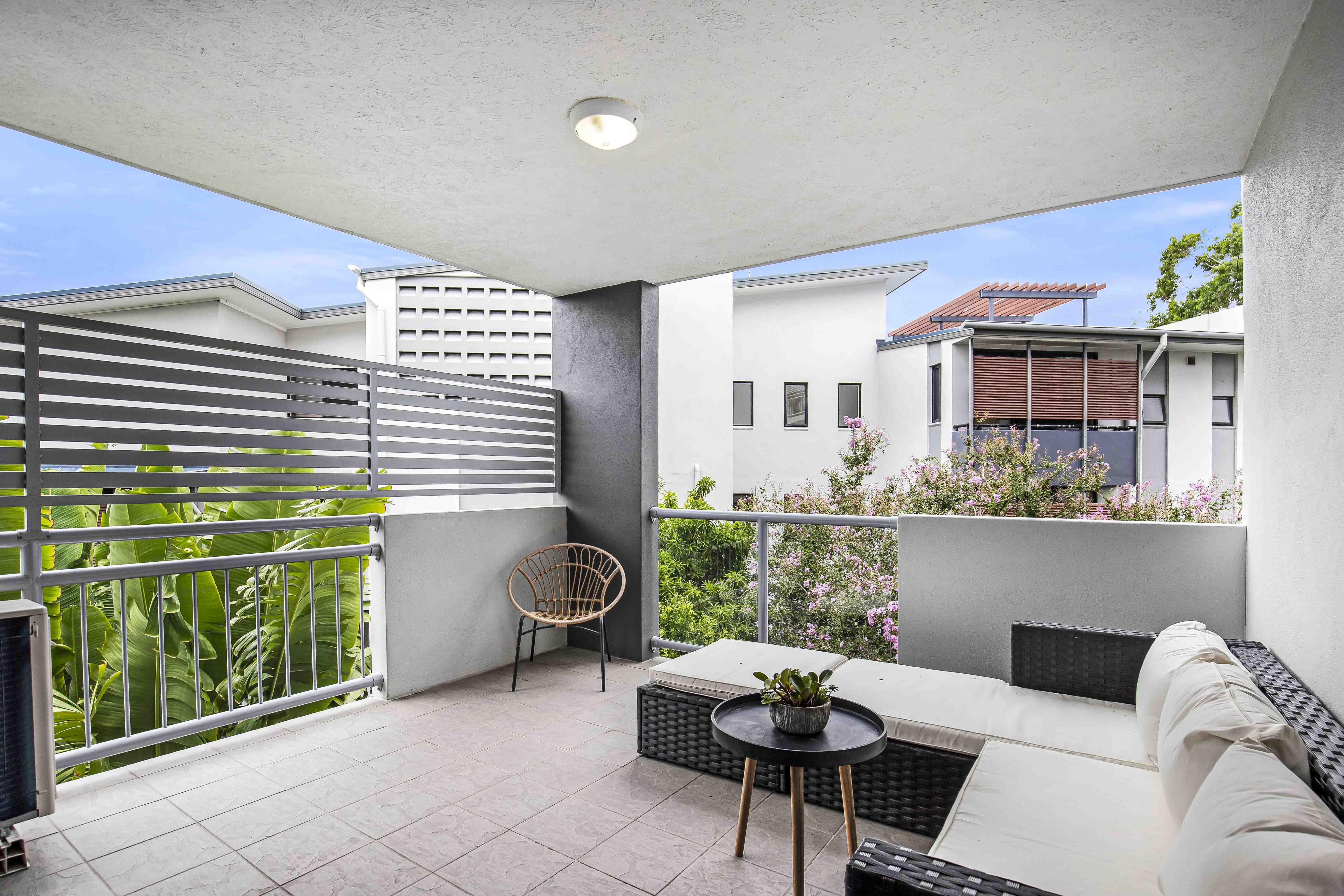 9/36 Holland Street, Toowong - Image 1