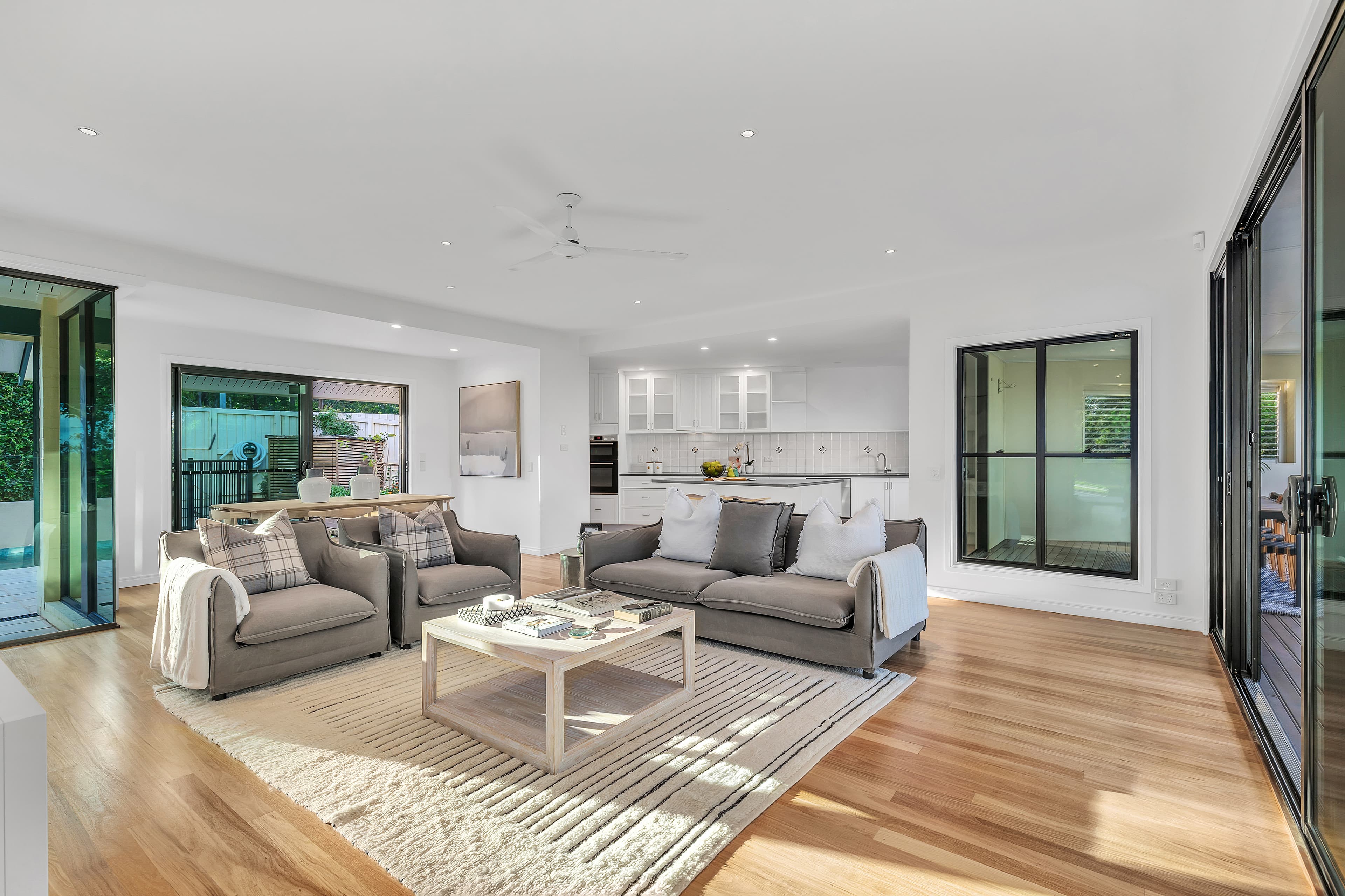 381 Bielby Road, Chapel Hill - Thumbnail 3