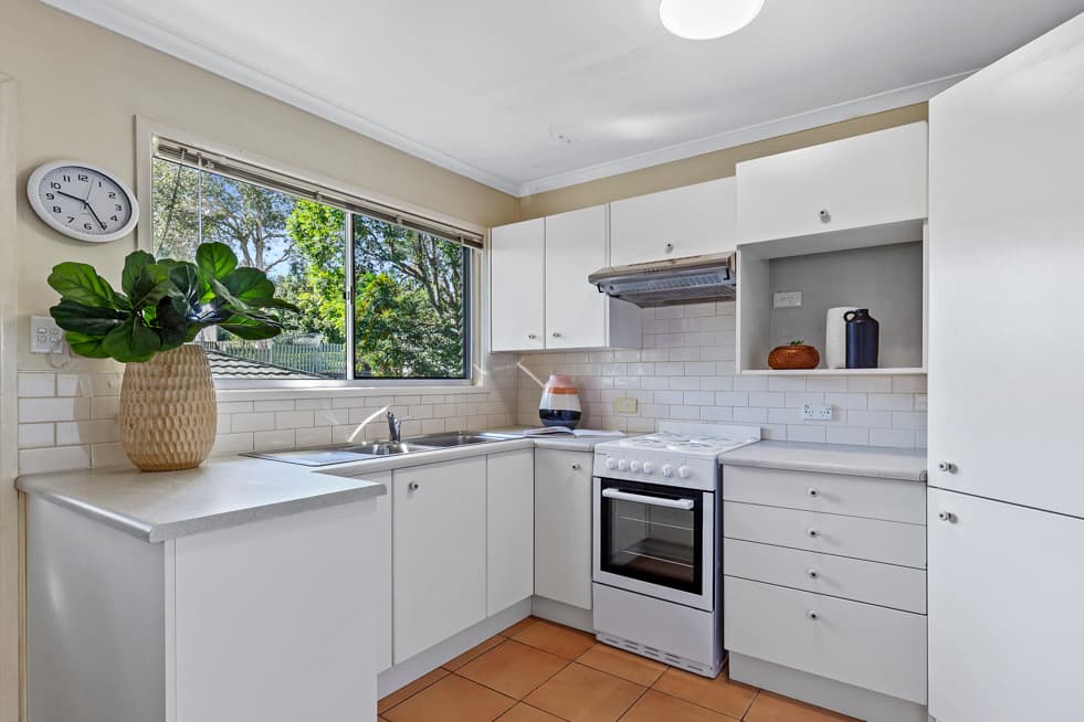 52 Molesworth Street, Seventeen Mile Rocks - Thumbnail 6