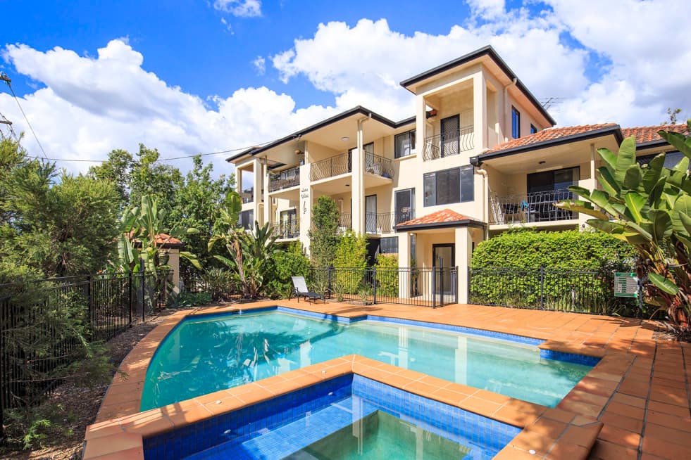 16/70 Lang Parade, Auchenflower - Image 1