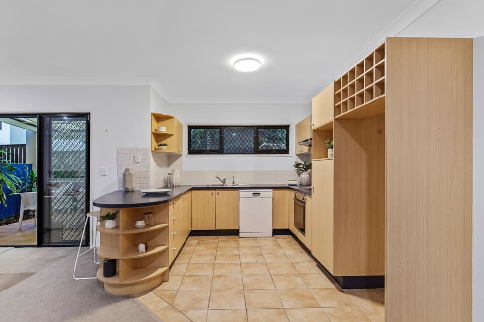 3/122 Central Avenue, Indooroopilly - Thumbnail 3