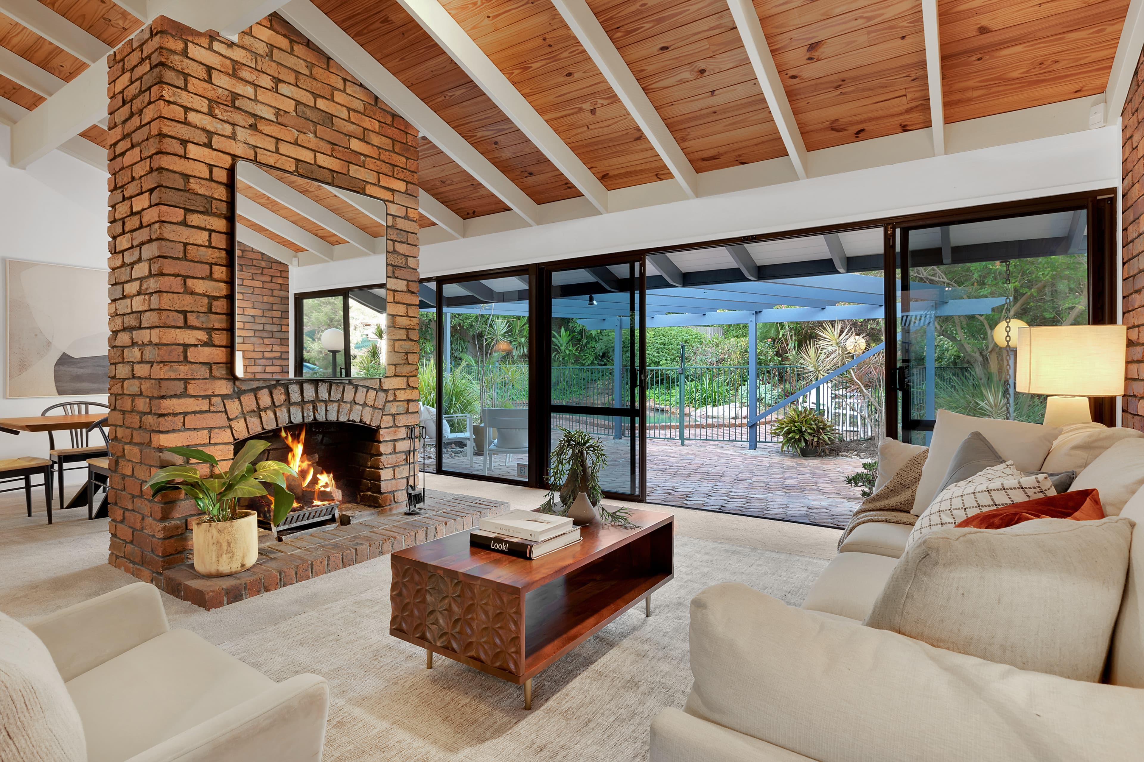 16 Minno Street, Chapel Hill - Thumbnail 5