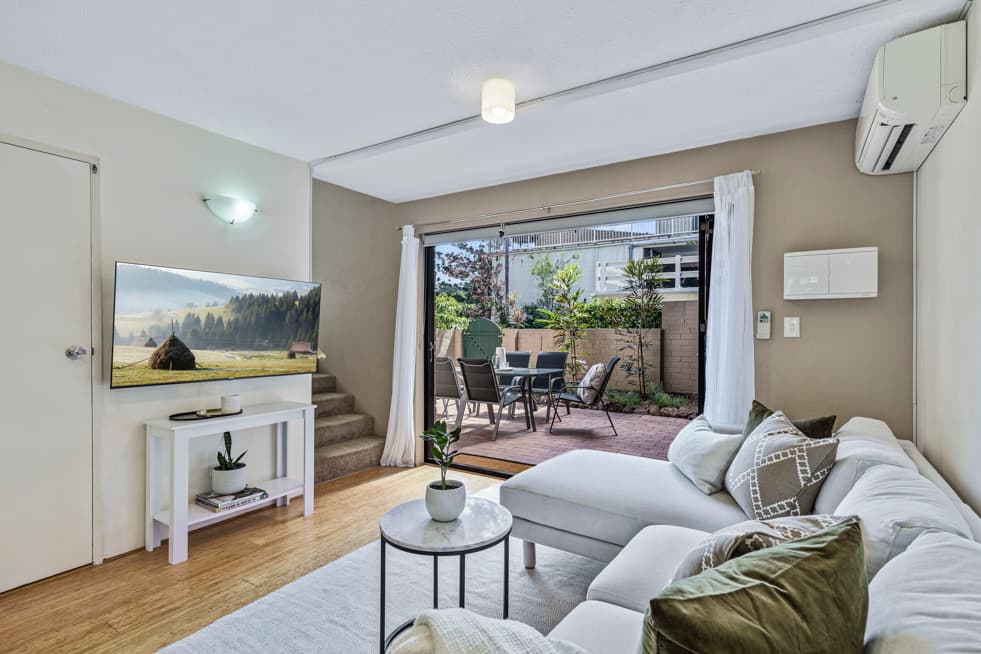 5/98 Station Road, Indooroopilly - Image 1