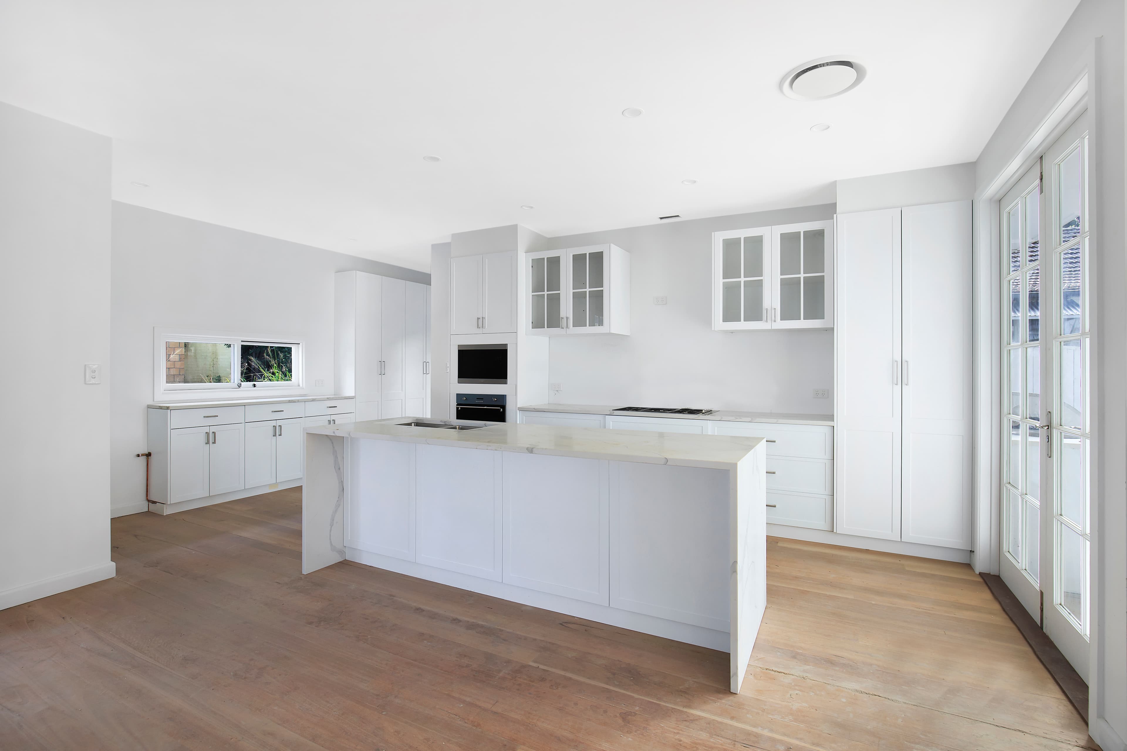 7 Graham Street, Indooroopilly - Thumbnail 6