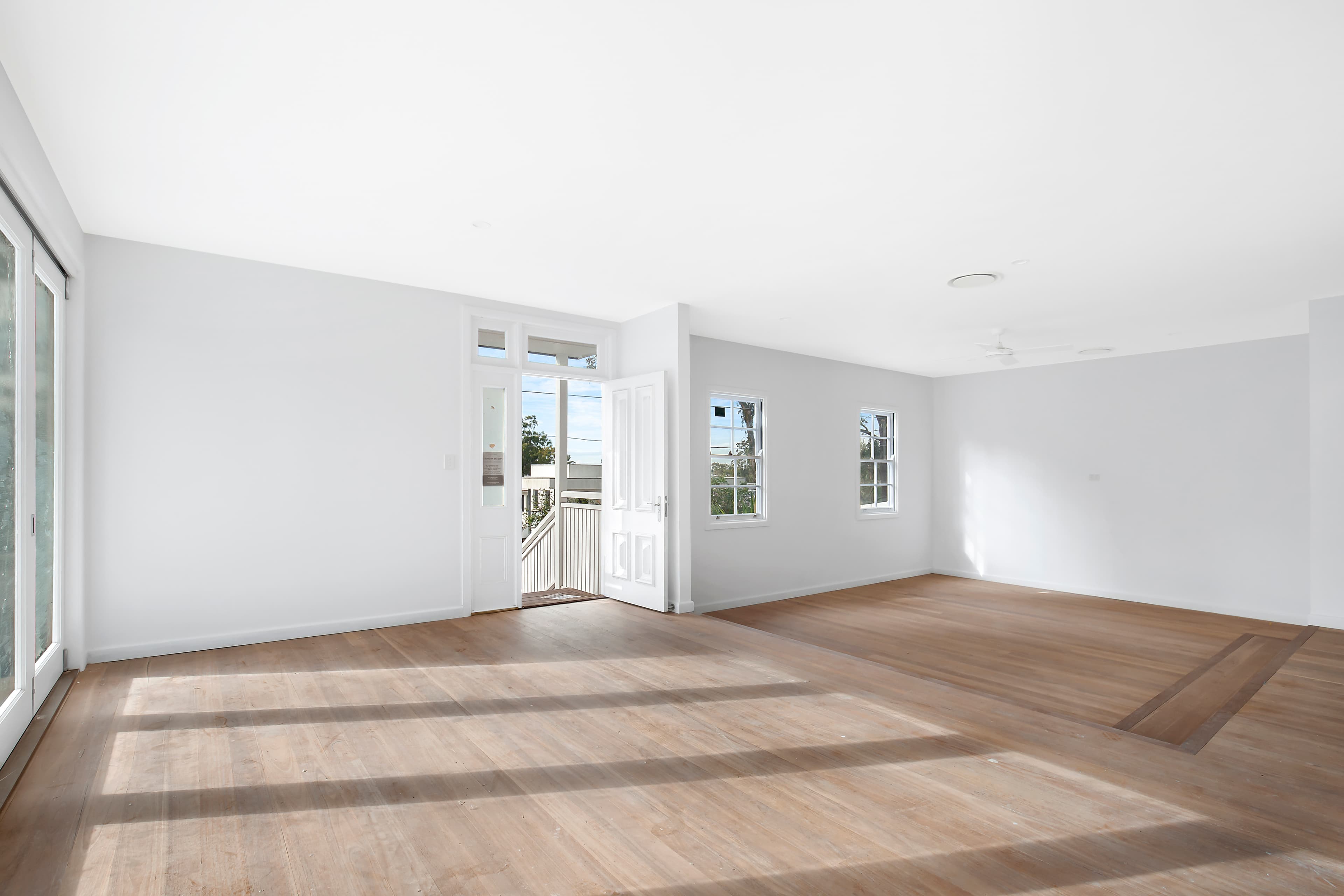 7 Graham Street, Indooroopilly - Thumbnail 3