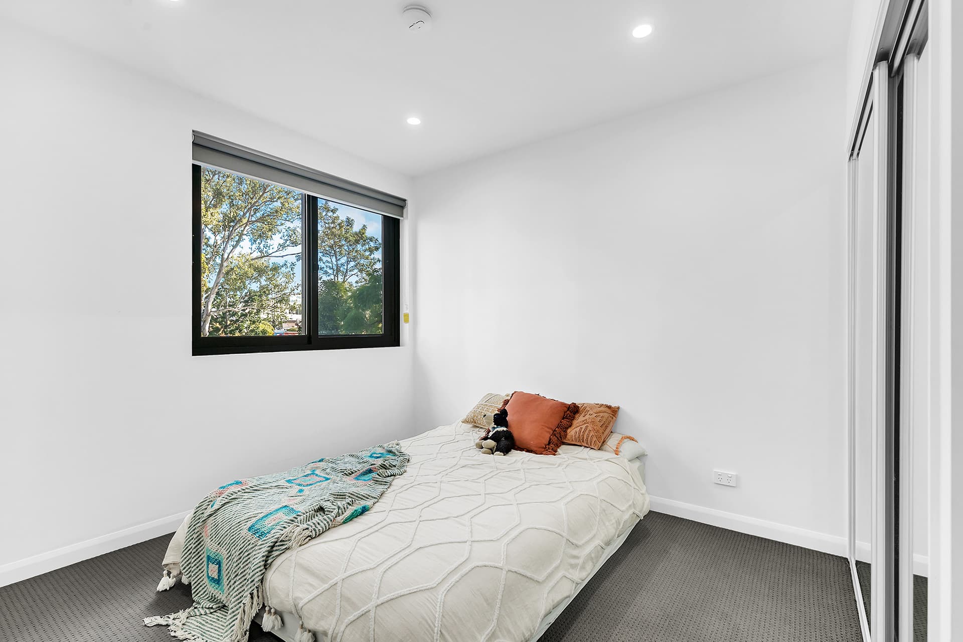 228/181 Clarence Roa..., Indooroopilly - Thumbnail 8