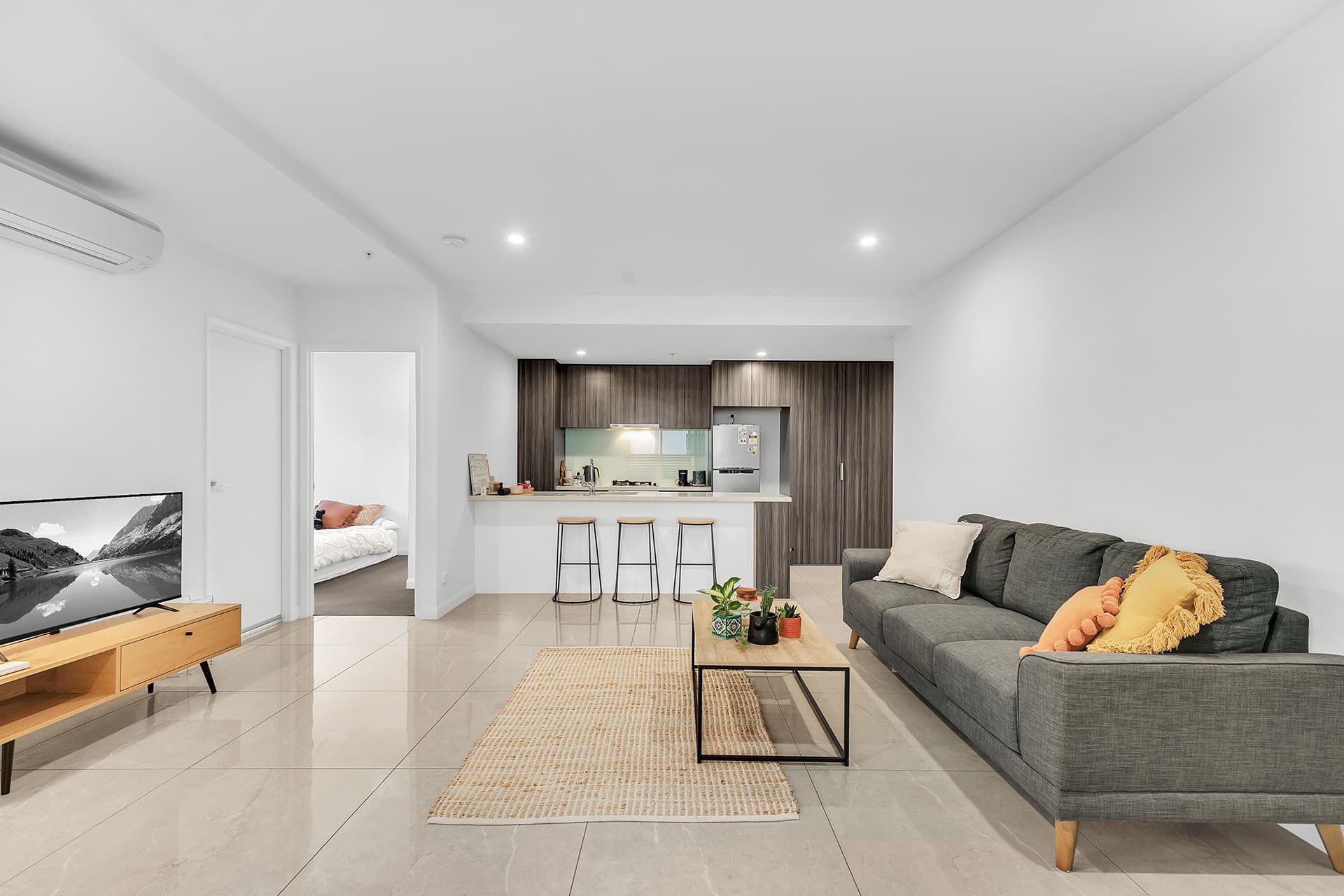 228/181 Clarence Roa..., Indooroopilly - Thumbnail 2