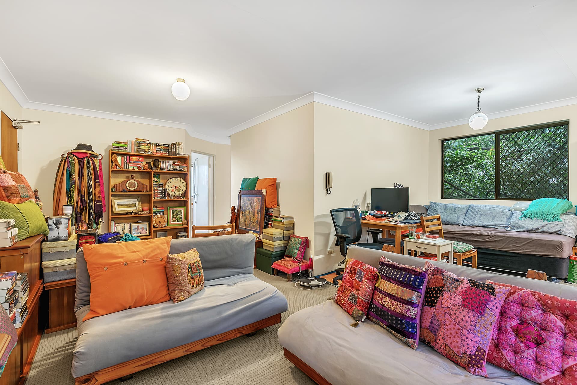 8/11 Foxton Street, Indooroopilly - Thumbnail 2