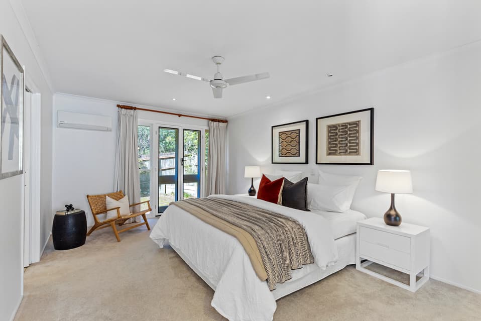 82 Tristania Drive, Bardon - Thumbnail 4