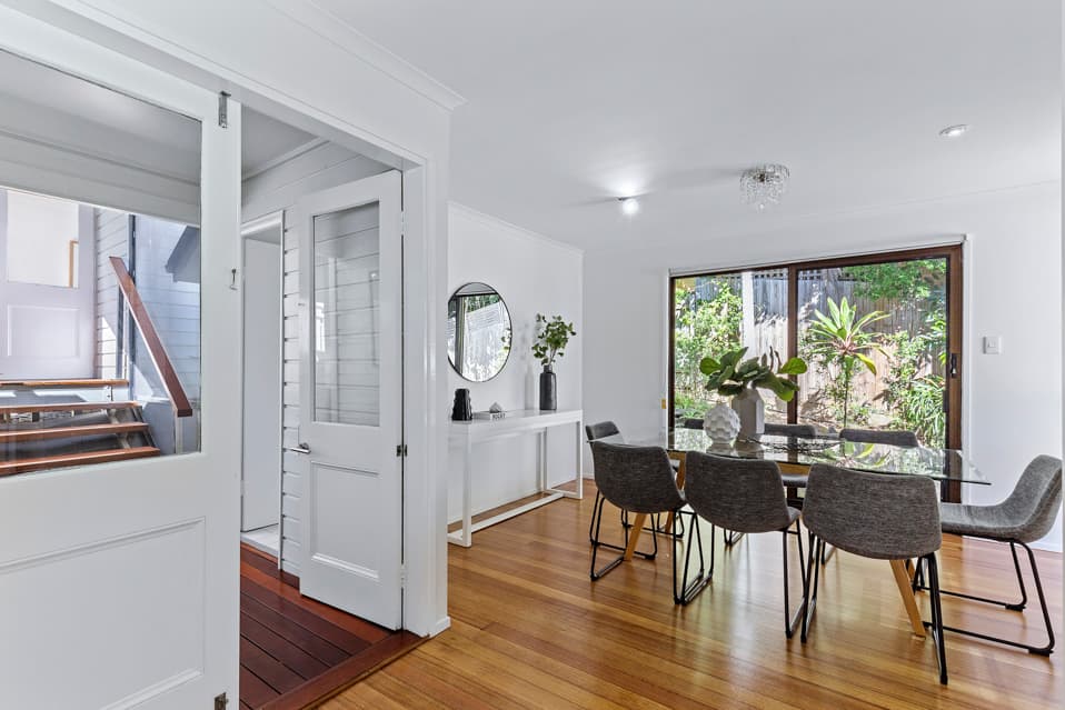 82 Tristania Drive, Bardon - Thumbnail 7