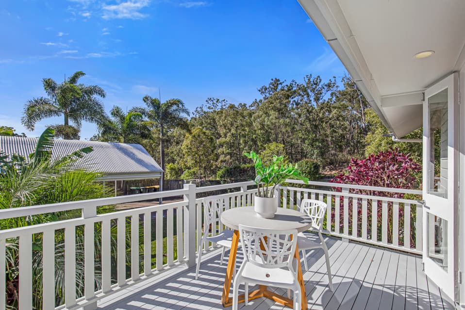 82 Tristania Drive, Bardon - Thumbnail 6