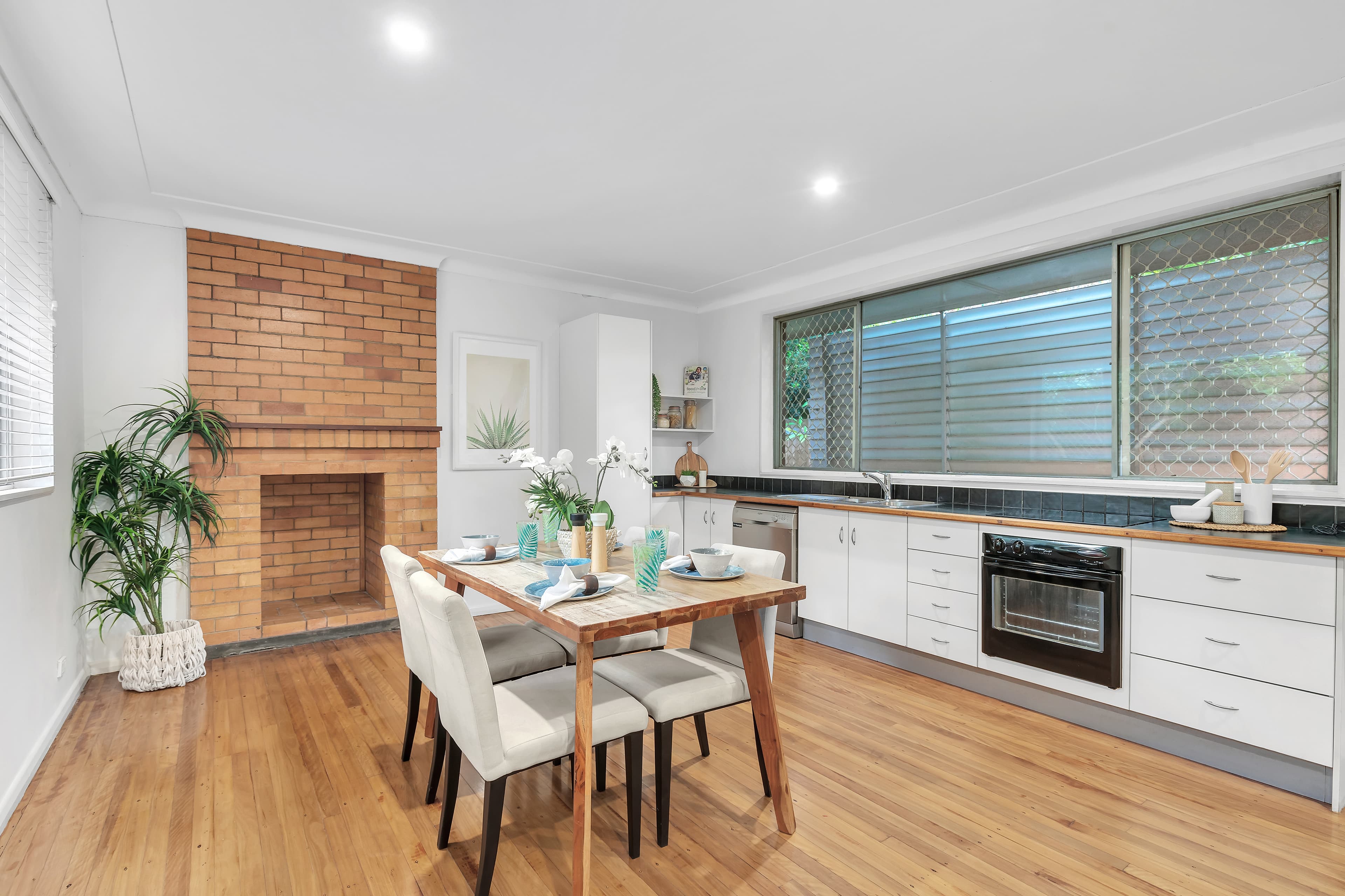 64 Marshall Lane, Kenmore - Thumbnail 8