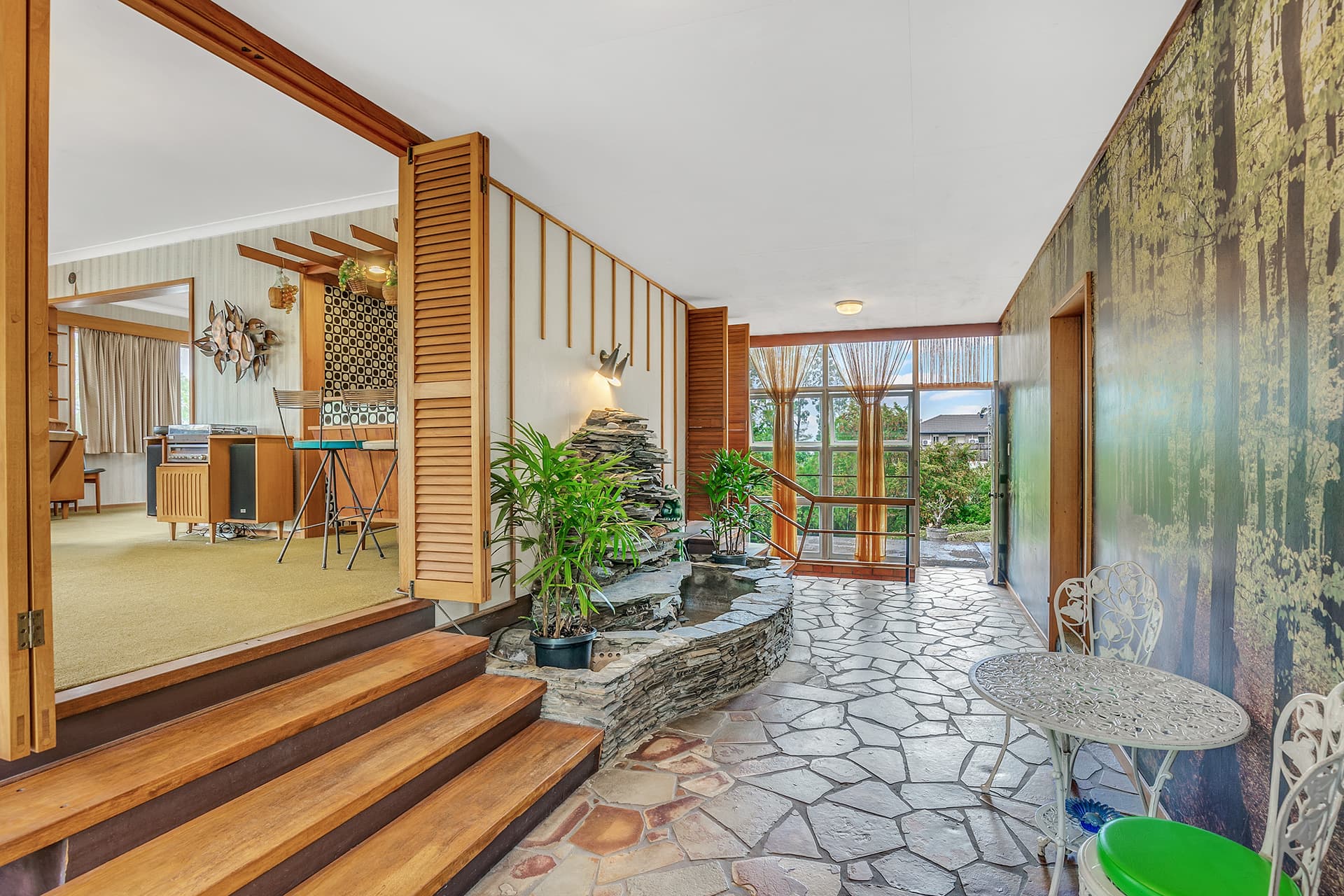 25 Jenkinson Street, Indooroopilly - Thumbnail 3