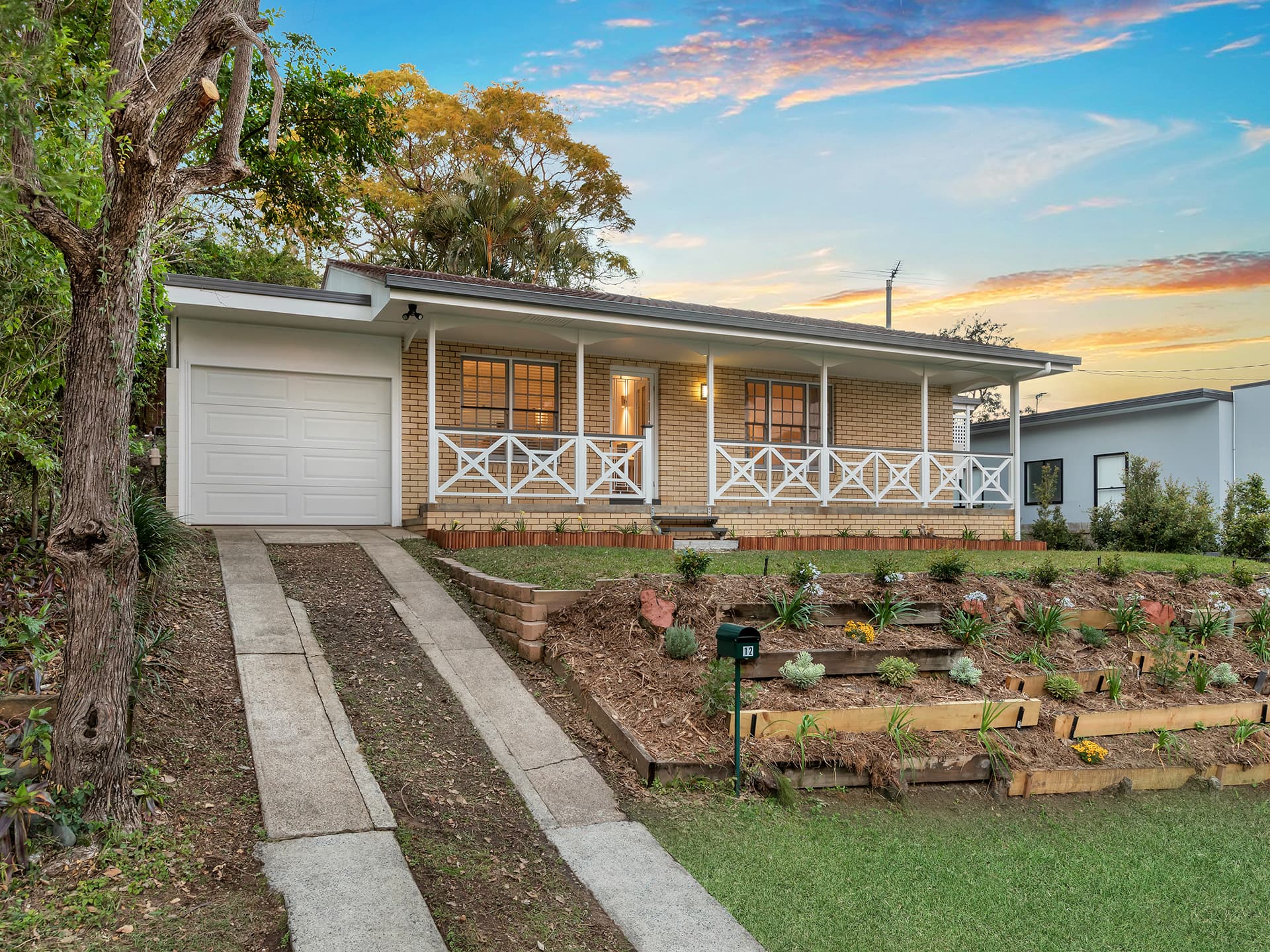 12 Burns Street, Indooroopilly - Thumbnail 2