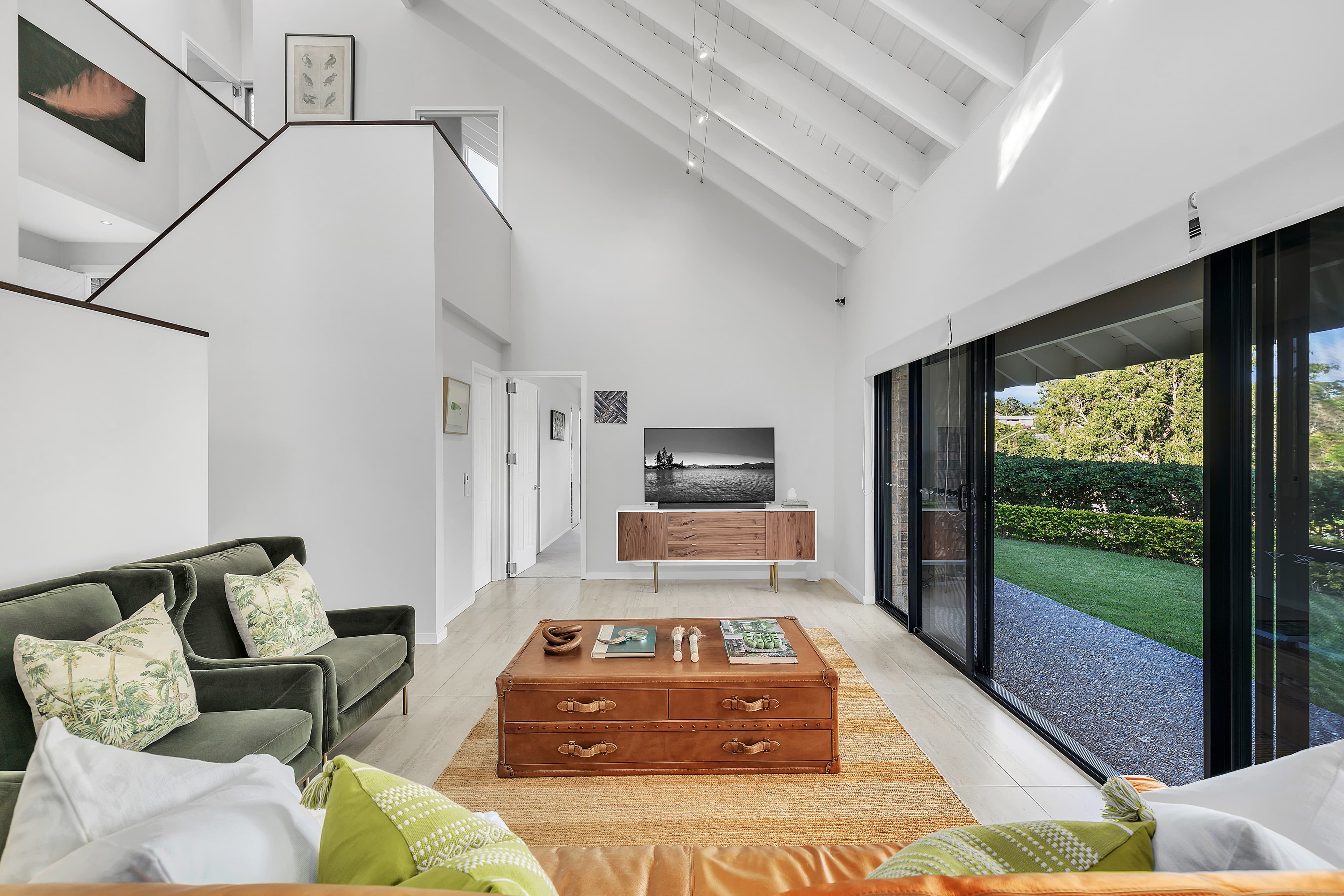 2 Riatta Street, Chapel Hill - Thumbnail 3